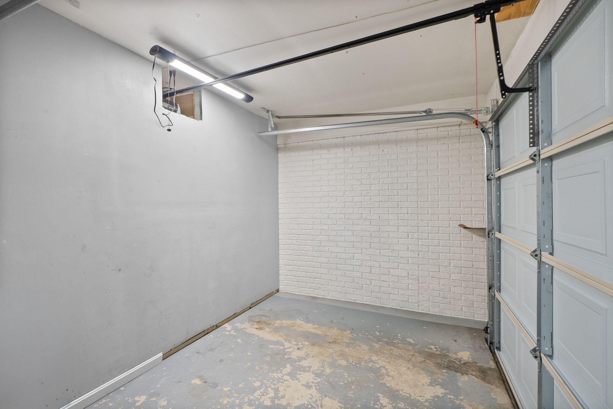 BELMONT STATION - Residential