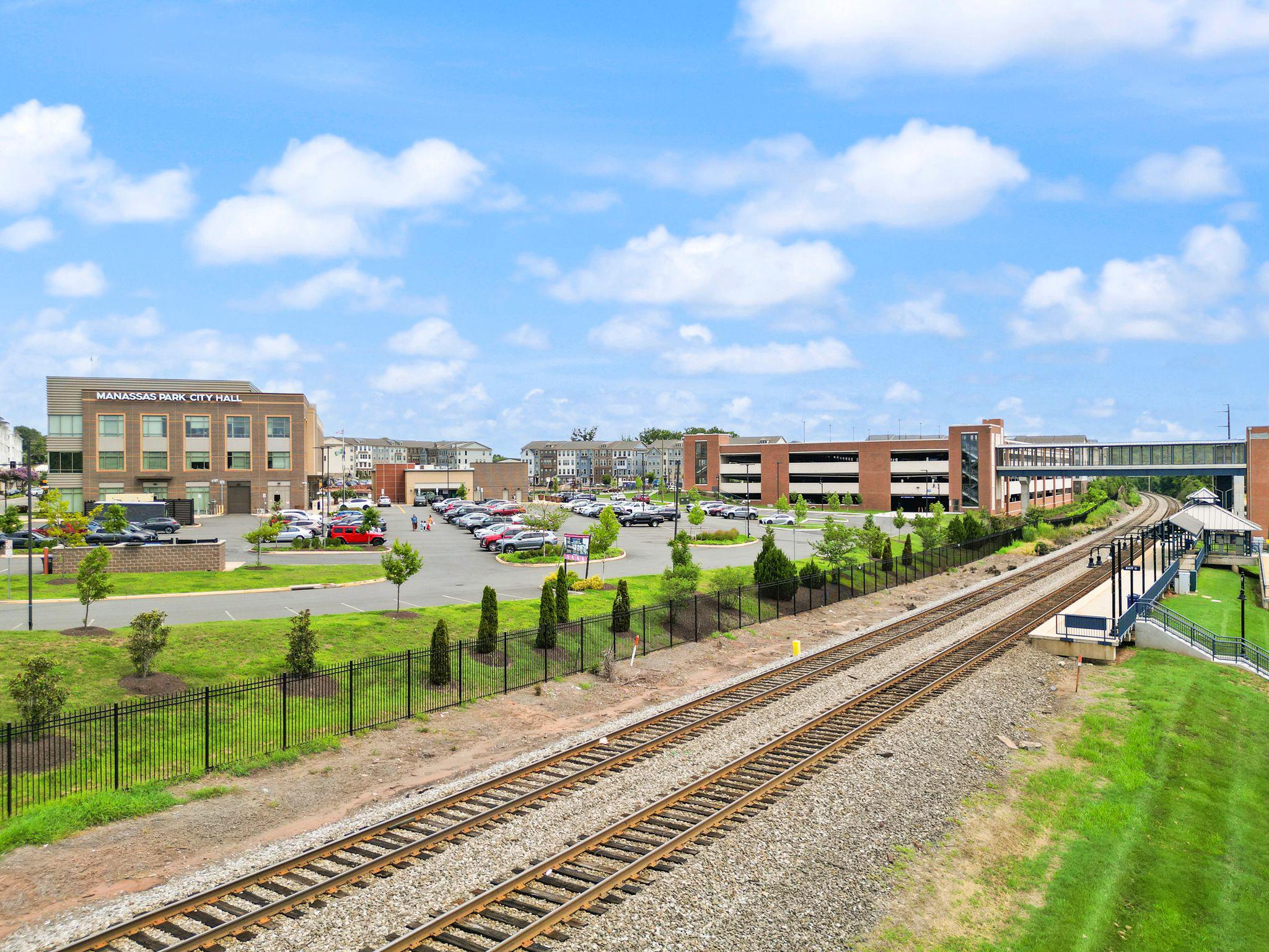 BELMONT STATION - Residential