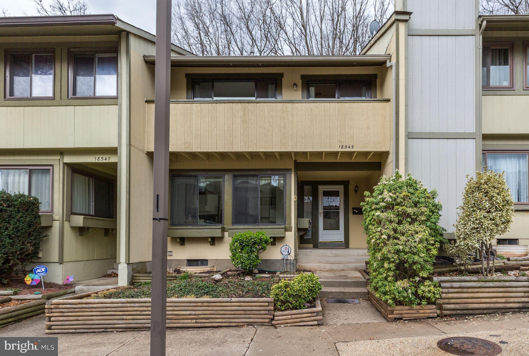 Charming townhome in Germantown! Home features 3BR/2 Full/2Half BA w/ assigned parking. Open concept LR/DR with cozy fireplace. Walk-out to large back deck backing to woods. Eat-in kitchen w/ lots of storage. Spacious MBR w/ vaulted ceiling, balcony, and ensuite bath. LL w/ bath, laundry, rec spac. Minutes to shops, restaurants, public transit, and all major commuter routes. Check out the 3D tour!