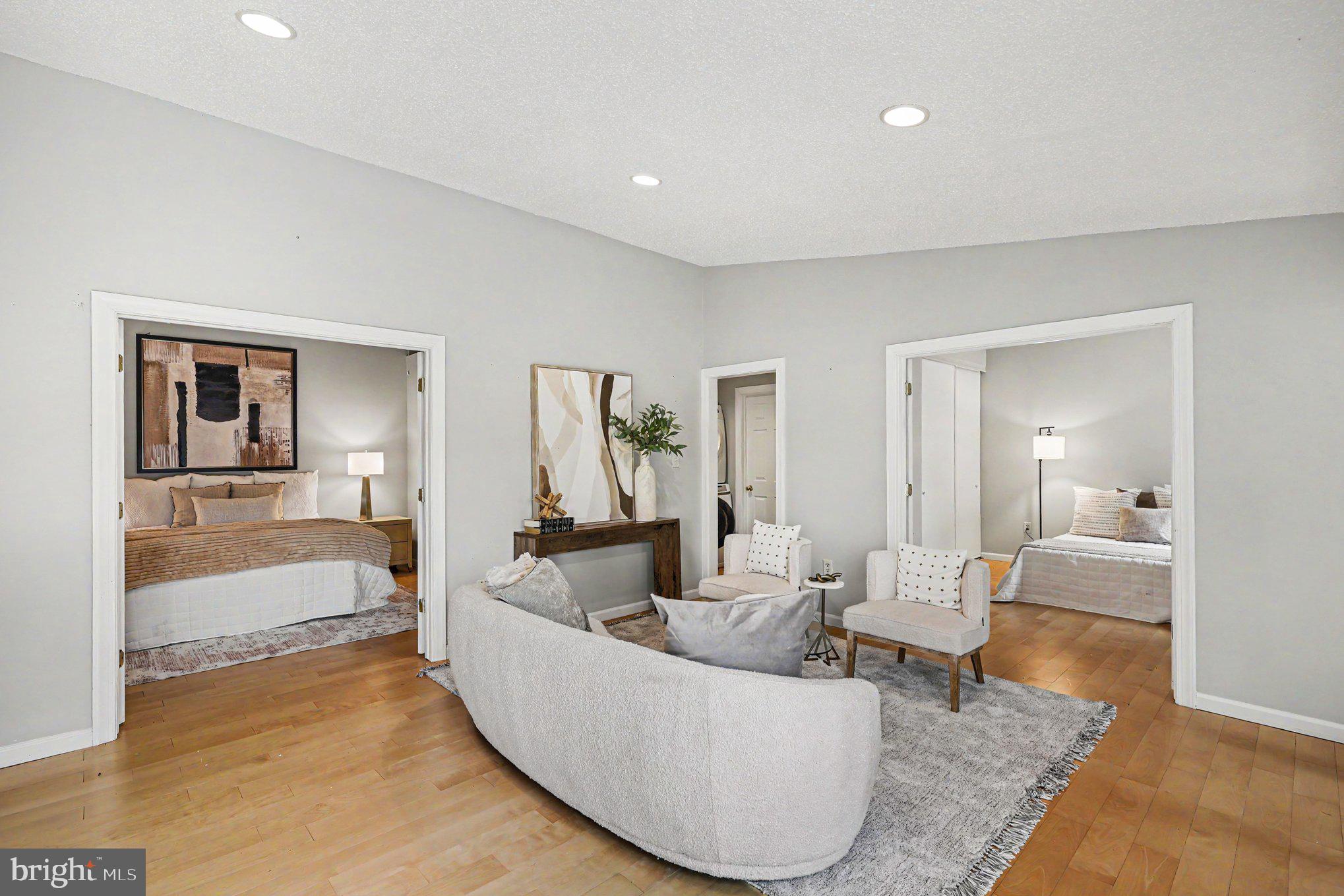 VILLA RIDGE CONDOMINIUMS - Residential