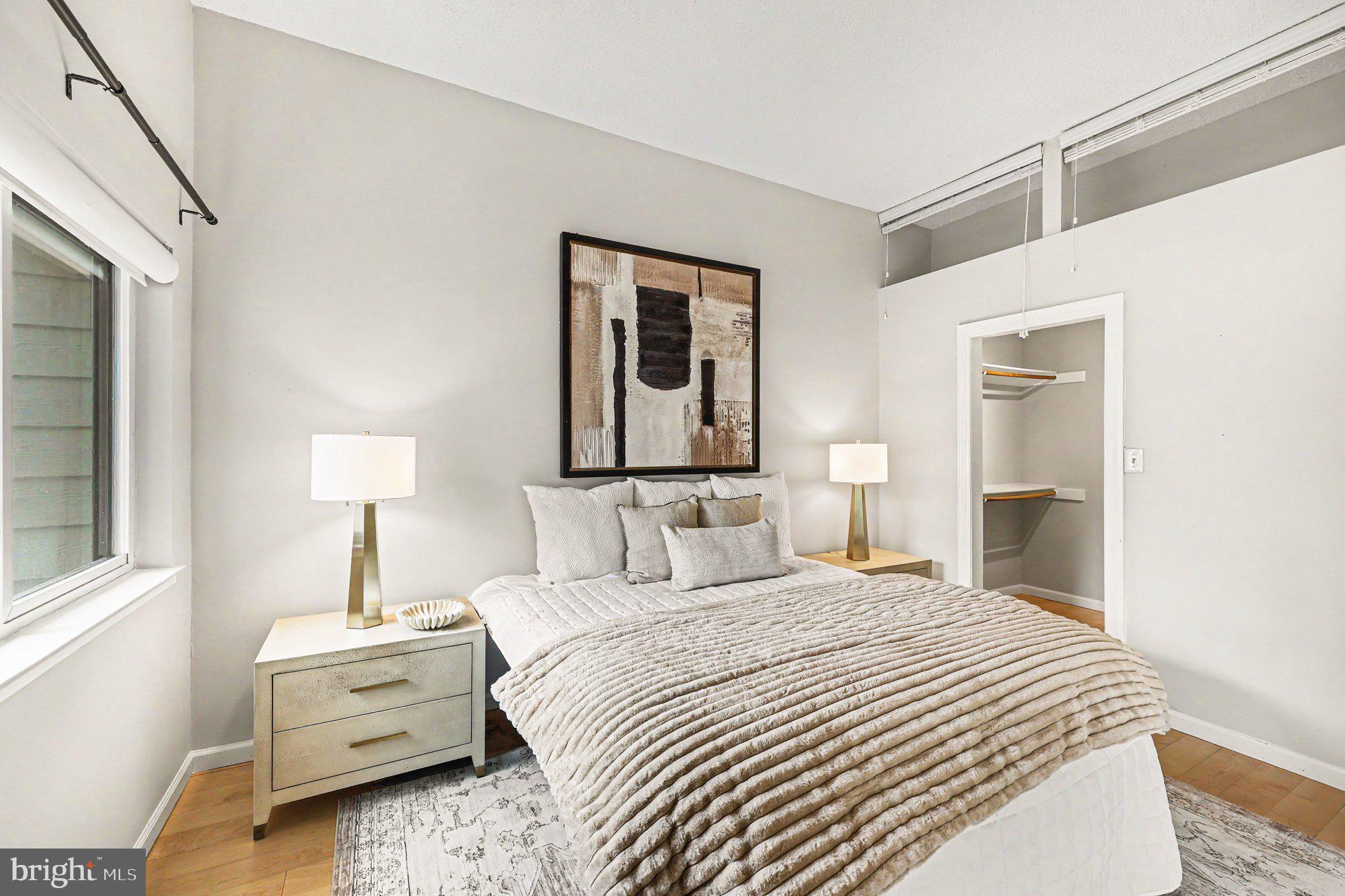 VILLA RIDGE CONDOMINIUMS - Residential
