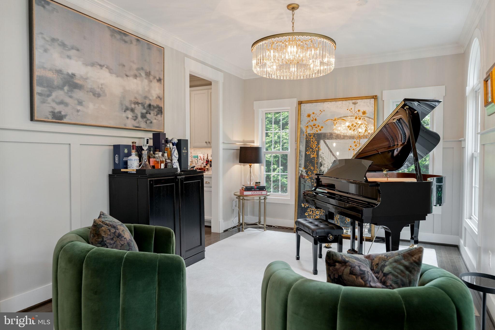 ALNOR HEIGHTS - Residential