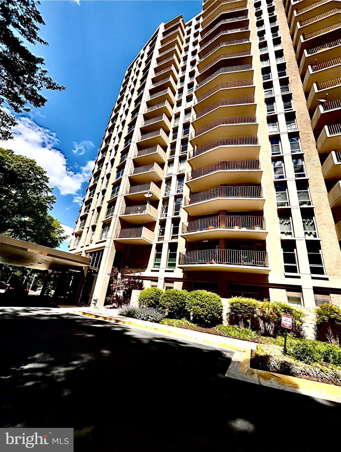 PARKSIDE PLAZA CODM - Residential