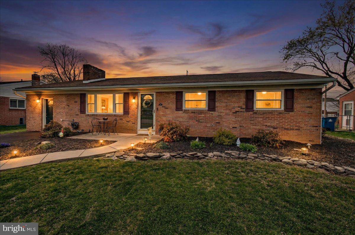 COLONIAL PARK - Residential
