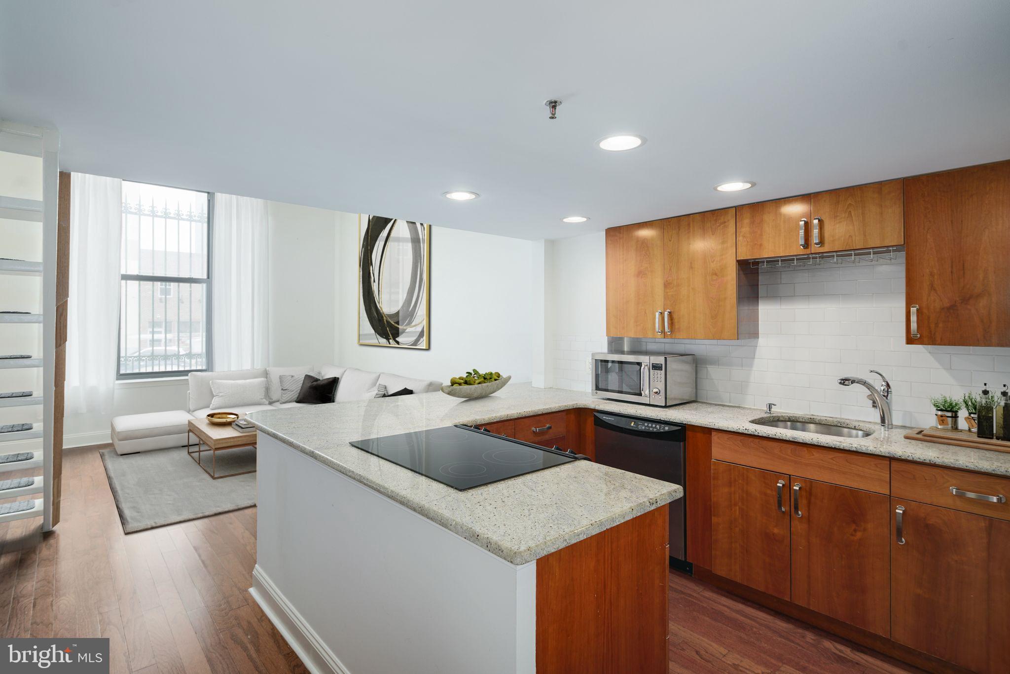 AVENUE OF THE ARTS - Residential