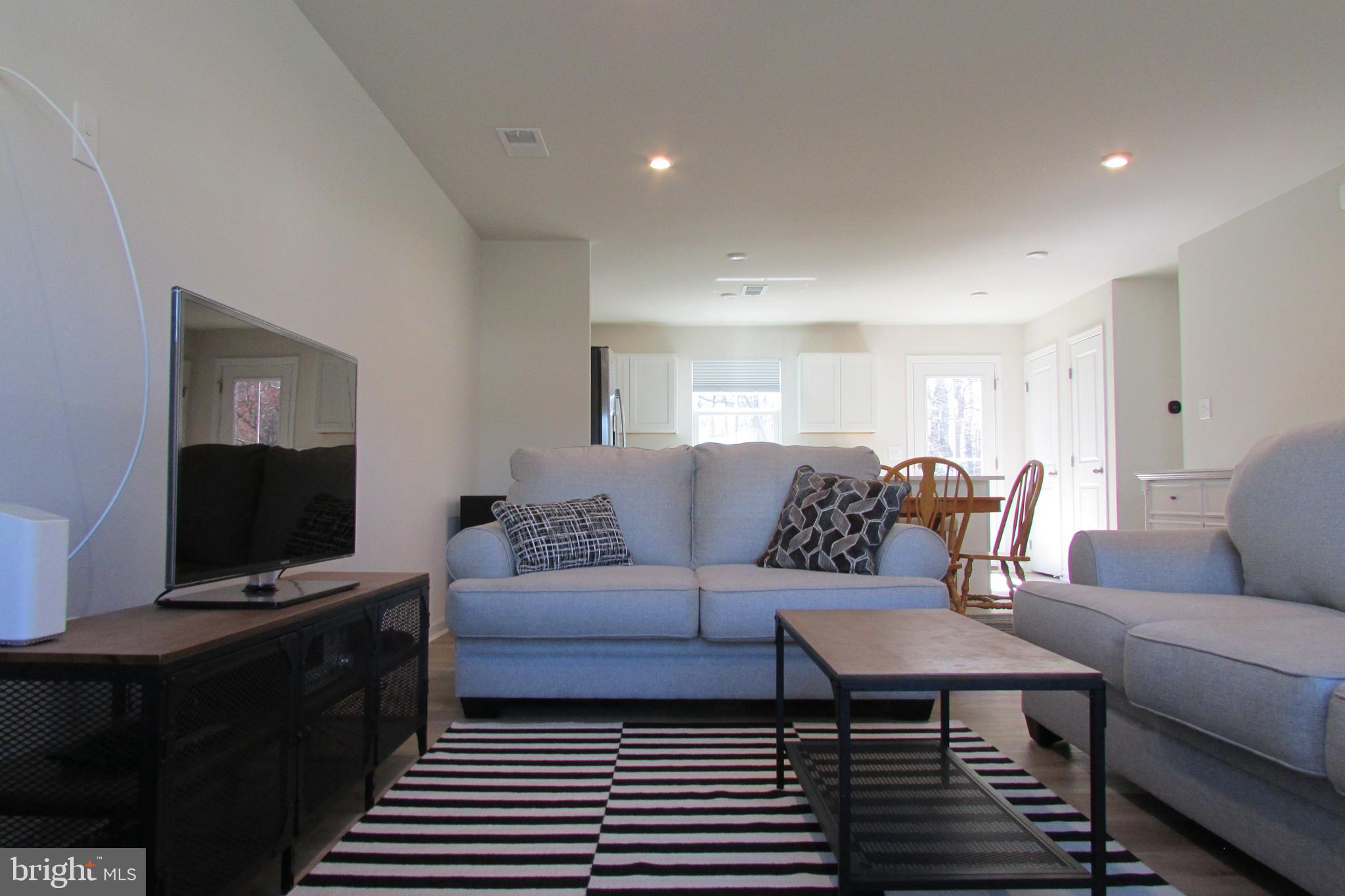 CREEK HAVEN - Residential