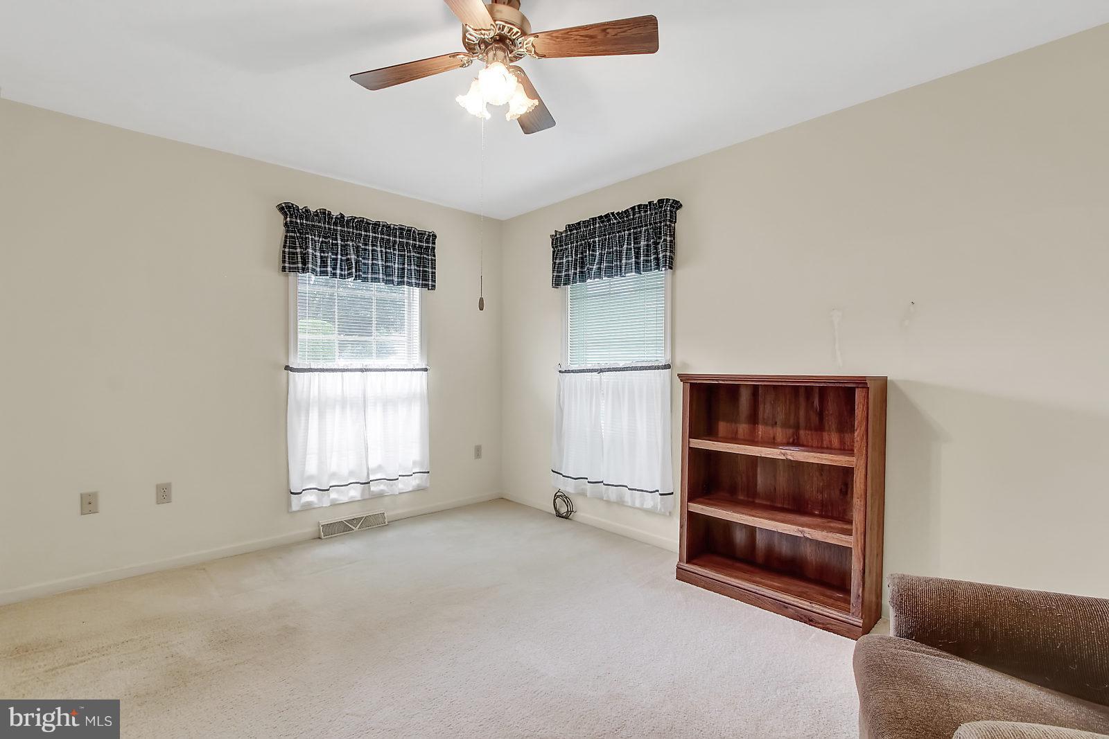 THE MEADOWS - Residential