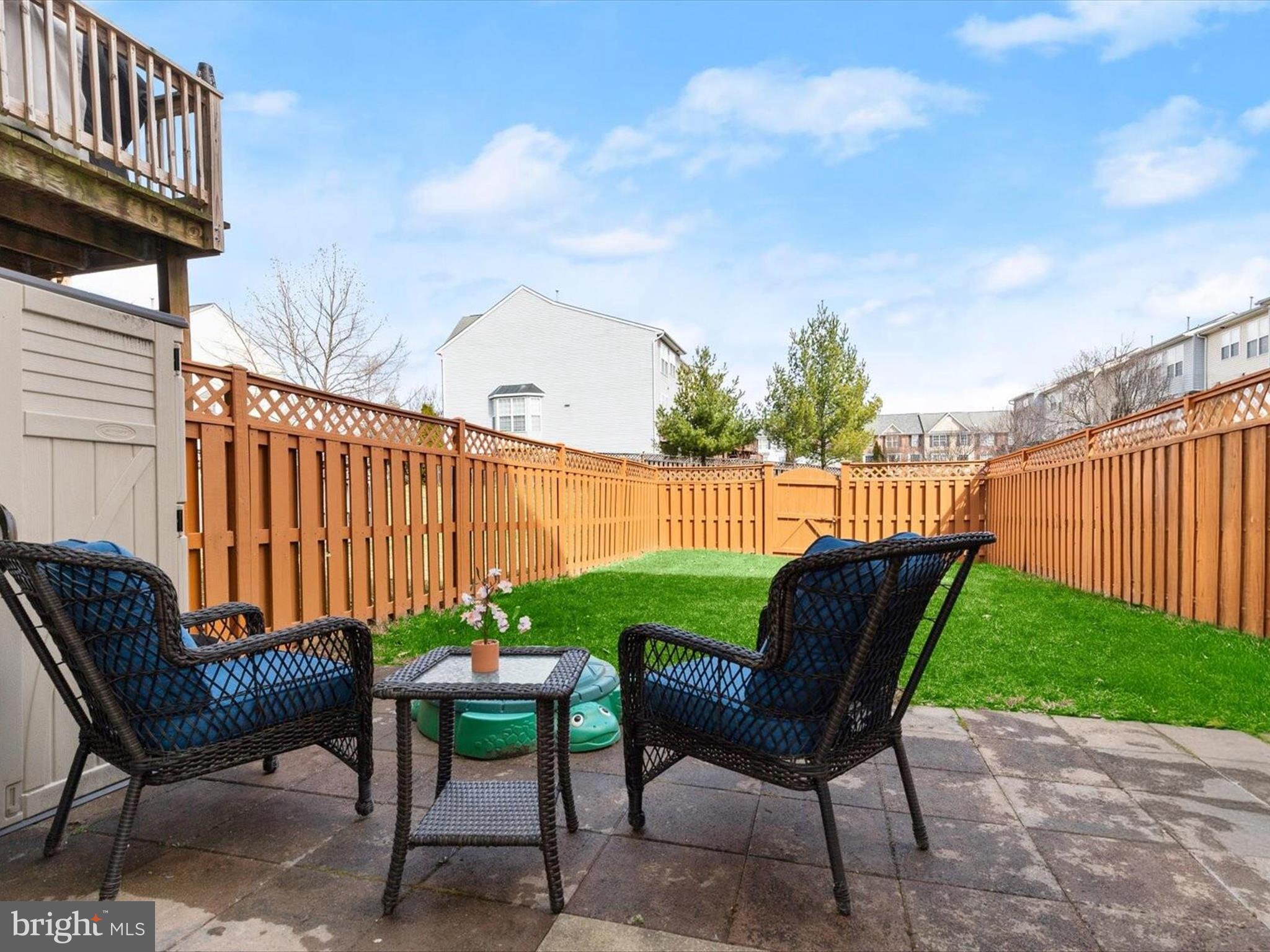 NORTH CROSSING - Residential