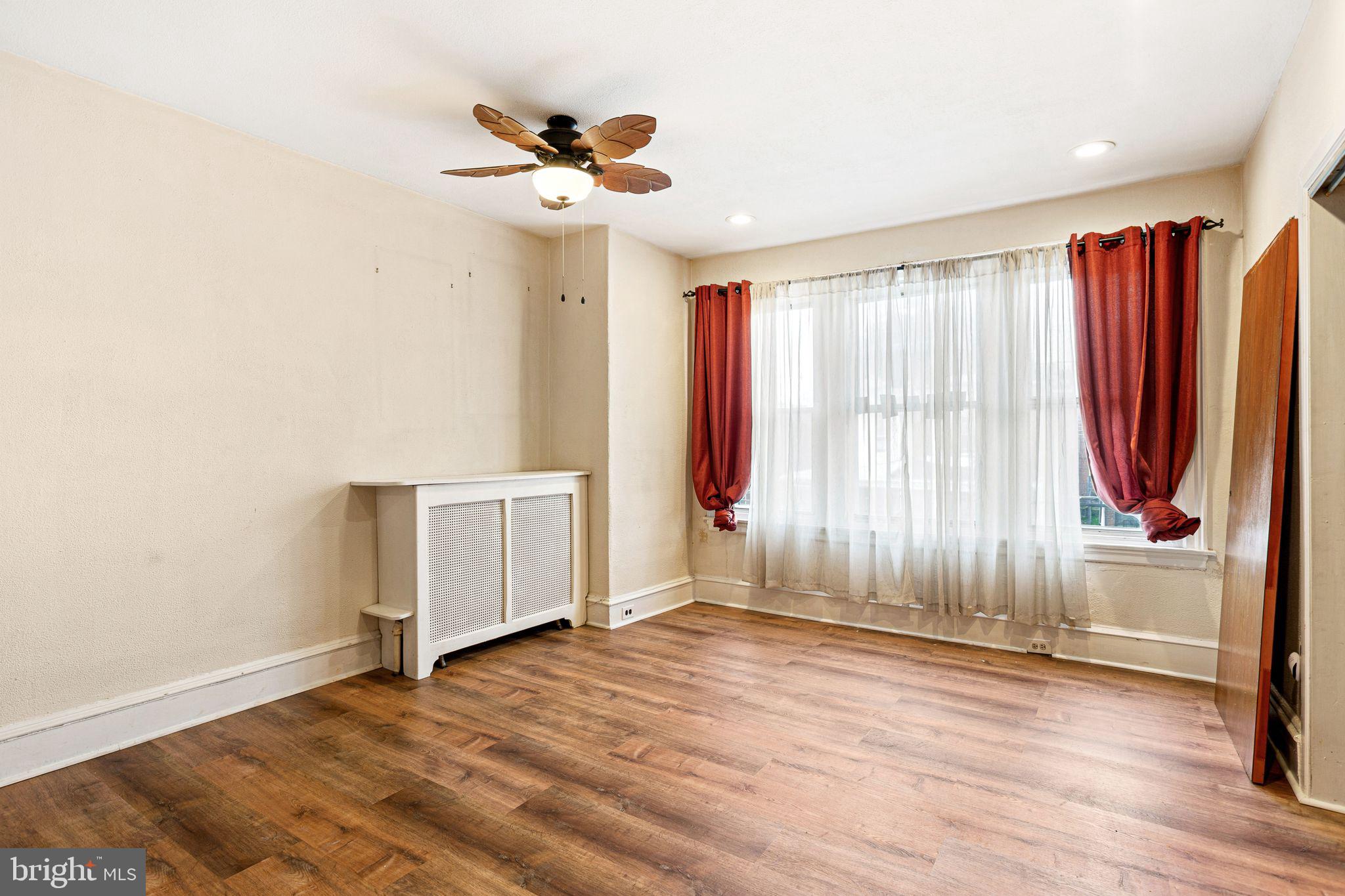 LOGAN - Residential