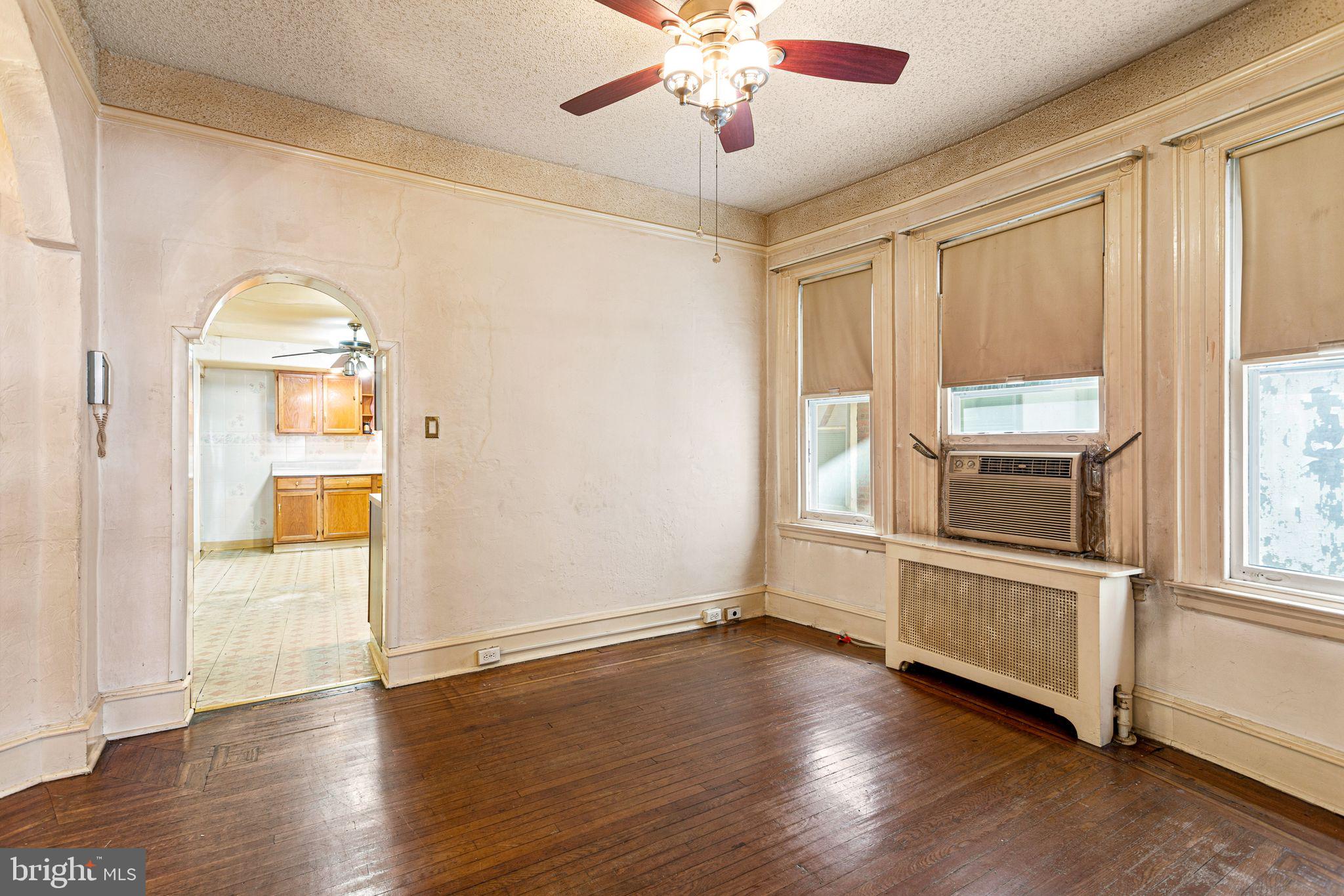 LOGAN - Residential