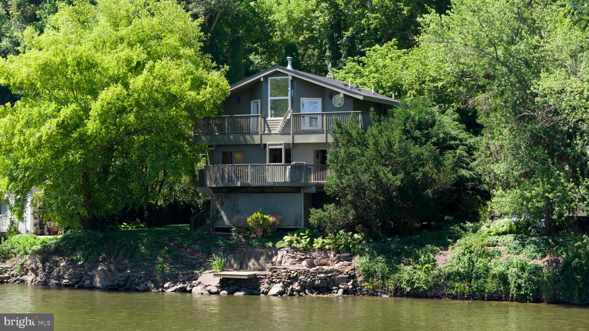 GLADWYNE - Residential