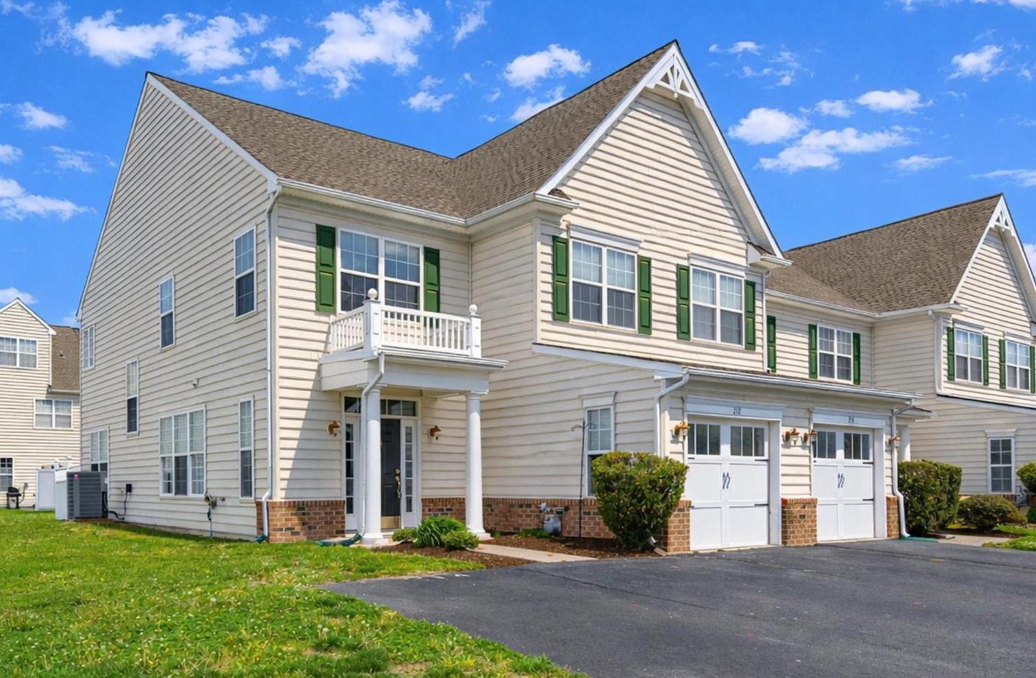 Enjoy the abundant light and spacious floor plan of this two story, well-maintained, end-of-row townhouse located in the quietly charming and conveniently located community of Commons at Radish Farm.  The first floor has two separate living areas, a dining area, a well-planned kitchen with plenty of cabinet space and a dedicated laundry room on the way to the finished one car garage.  The second floor has an en suite bedroom complete with a huge walk-in closet, a large enclosed shower and a soaking tub.  There are two other bedrooms and a full hall bathroom.  There is also a loft area at the top of the staircase that works well as a home office or a kids' nook.  The patio off of the back living area is perfect for enjoying outdoor living.  This property is ready to be yours today!