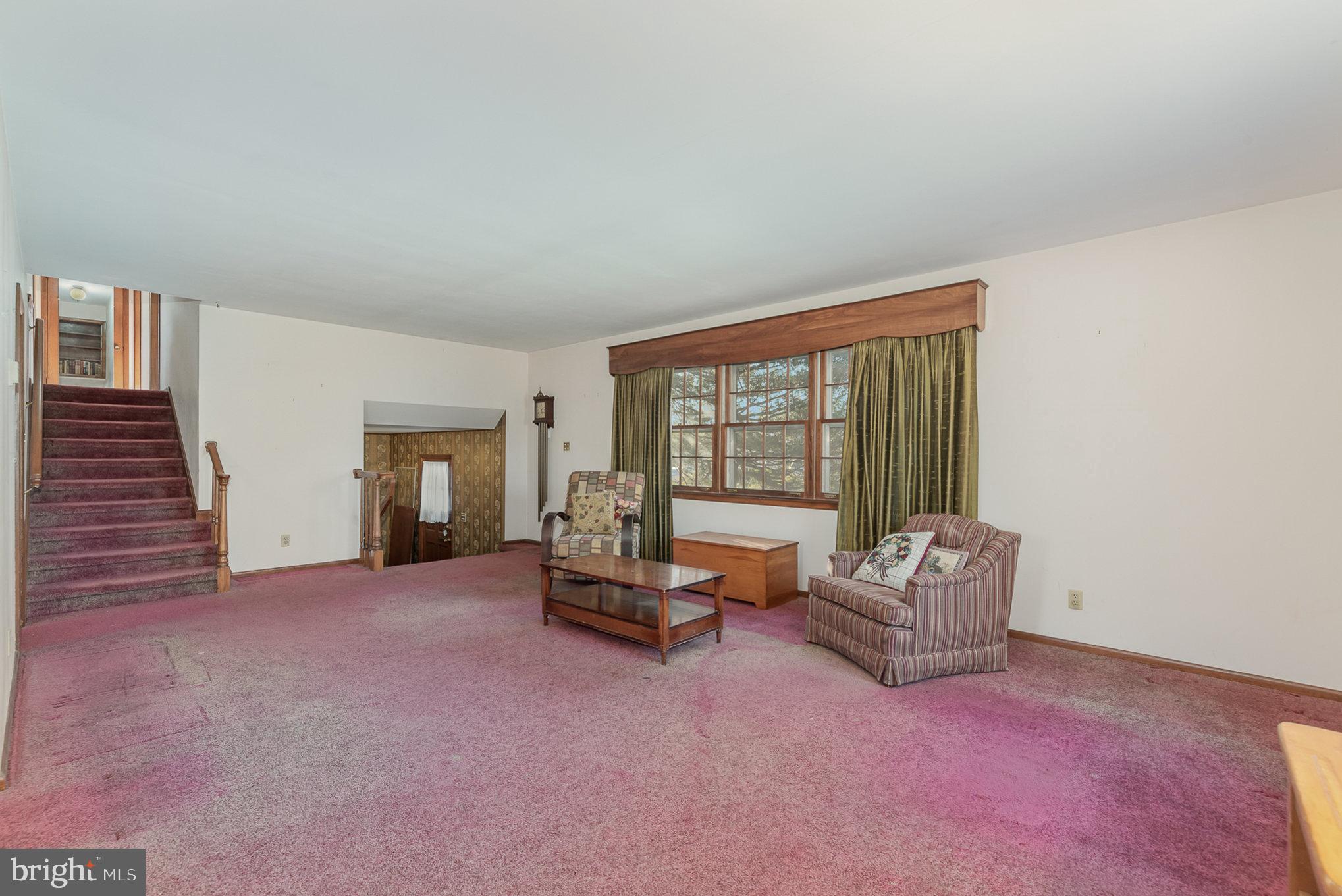 SHIREMAN MANOR - Residential