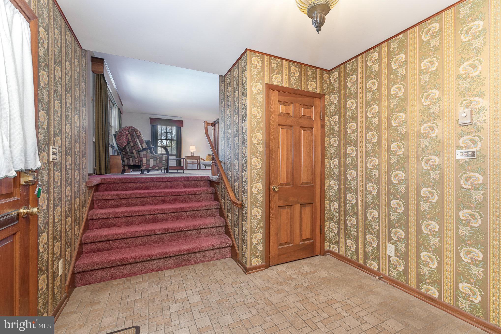SHIREMAN MANOR - Residential