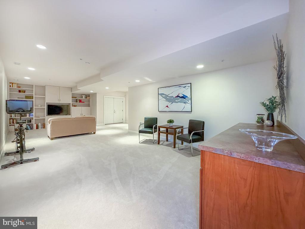 QUARRY VALLEY - Residential