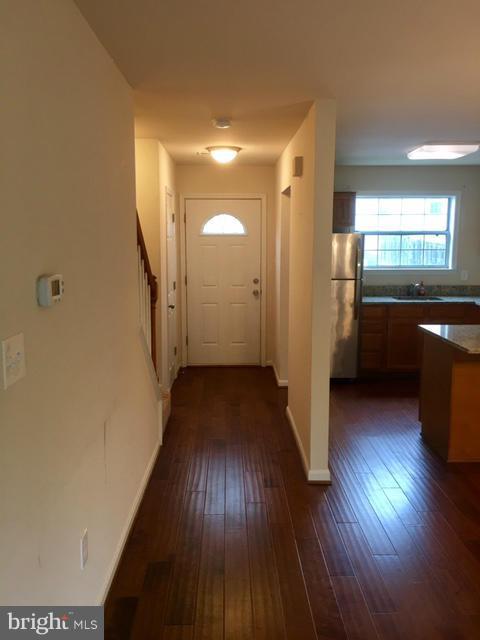 SUNNINGDALE MEADOWS - Residential Lease