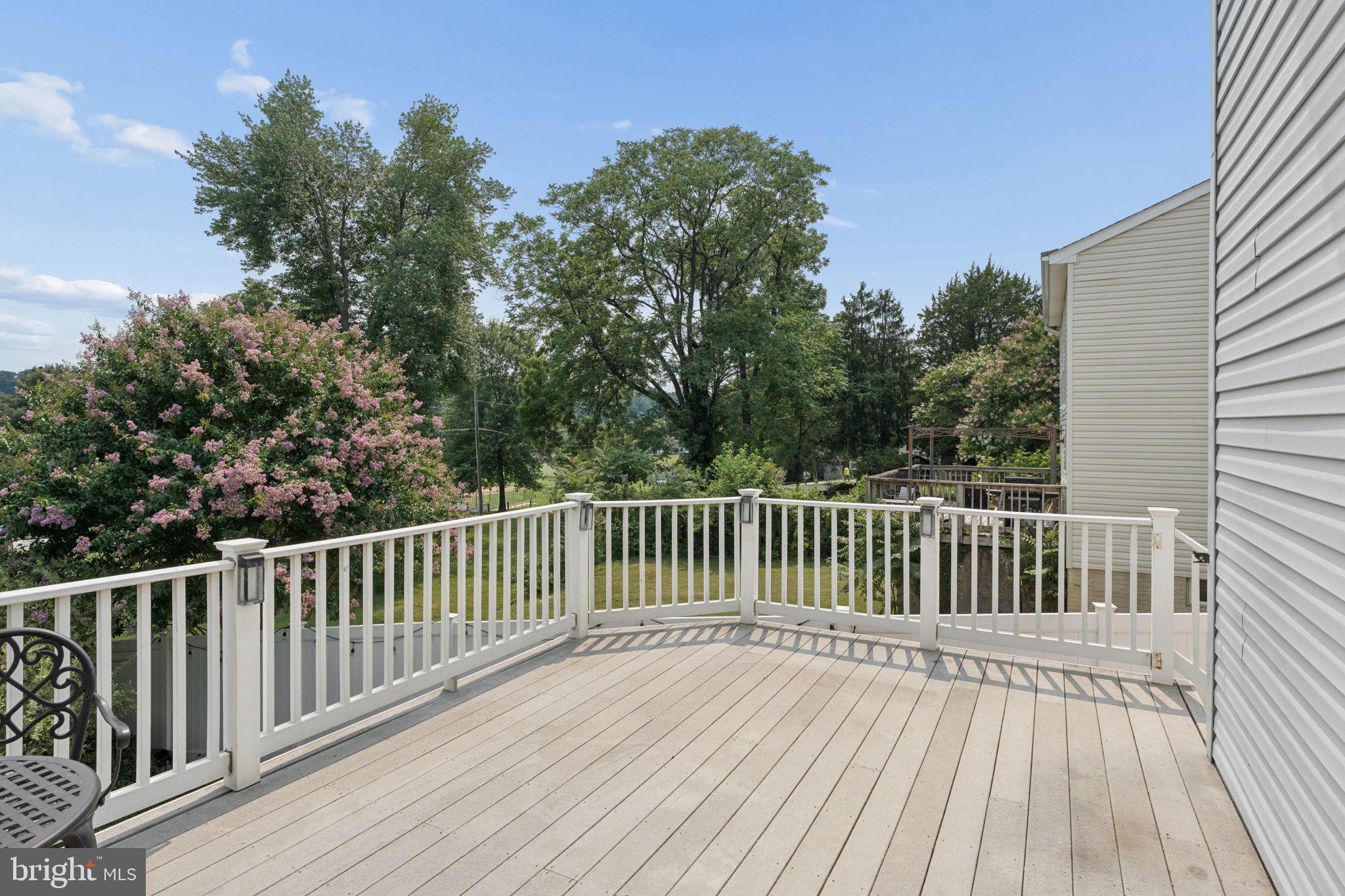 LUTHERVILLE - Residential