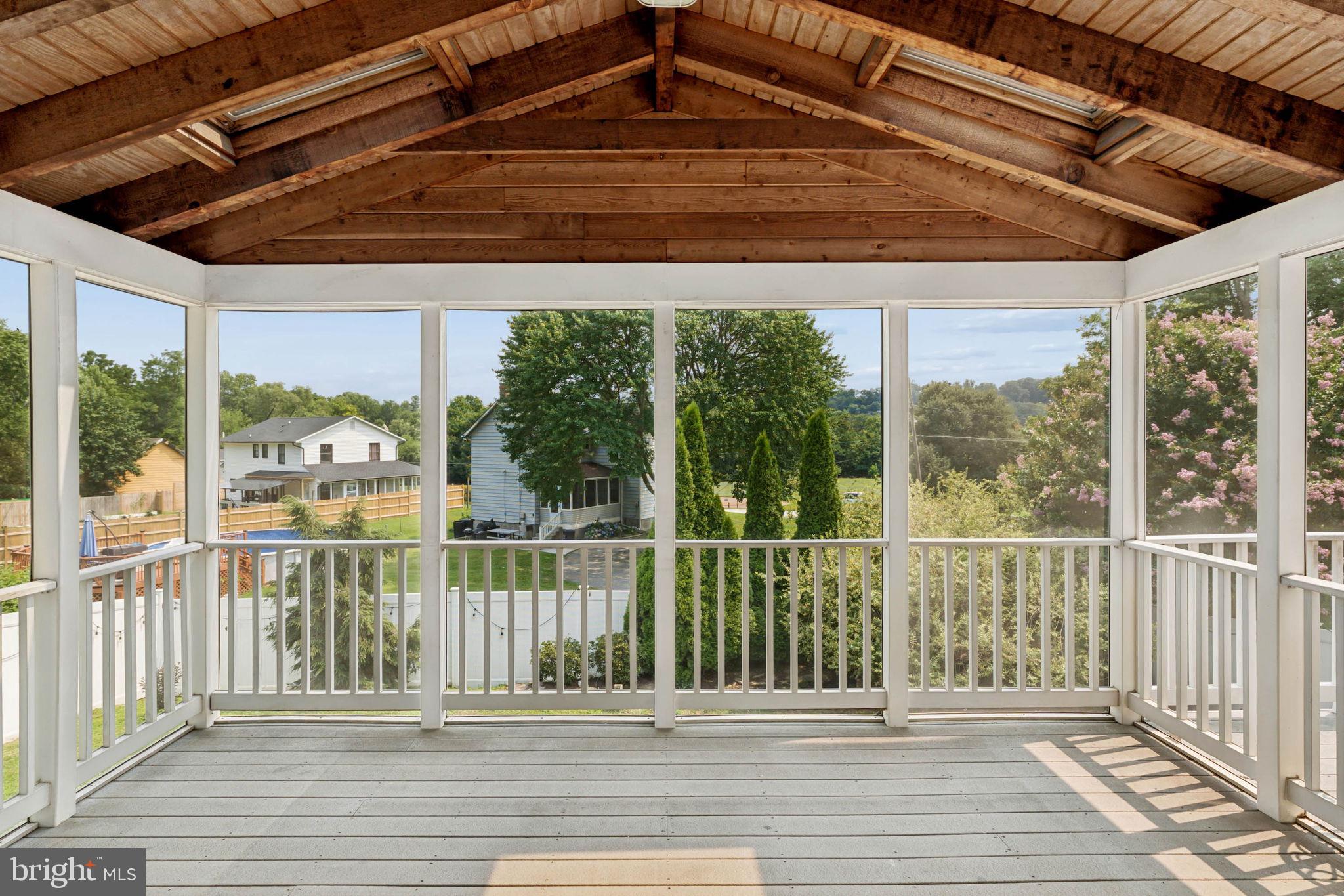 LUTHERVILLE - Residential