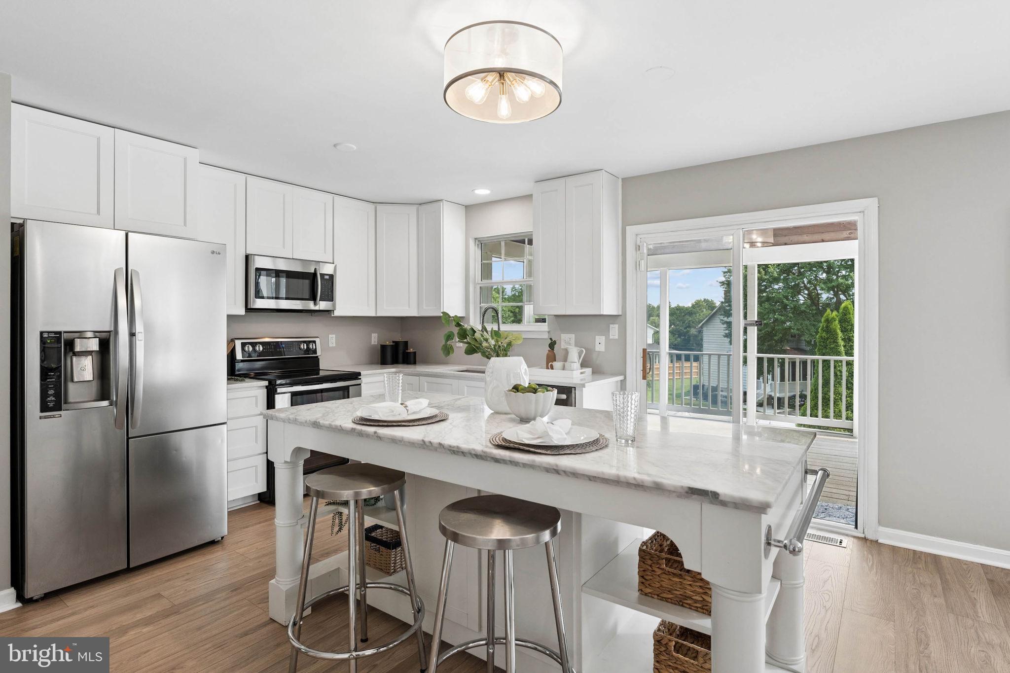 LUTHERVILLE - Residential