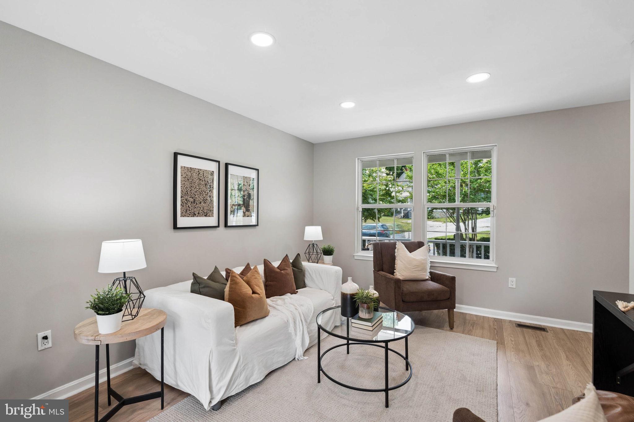 LUTHERVILLE - Residential