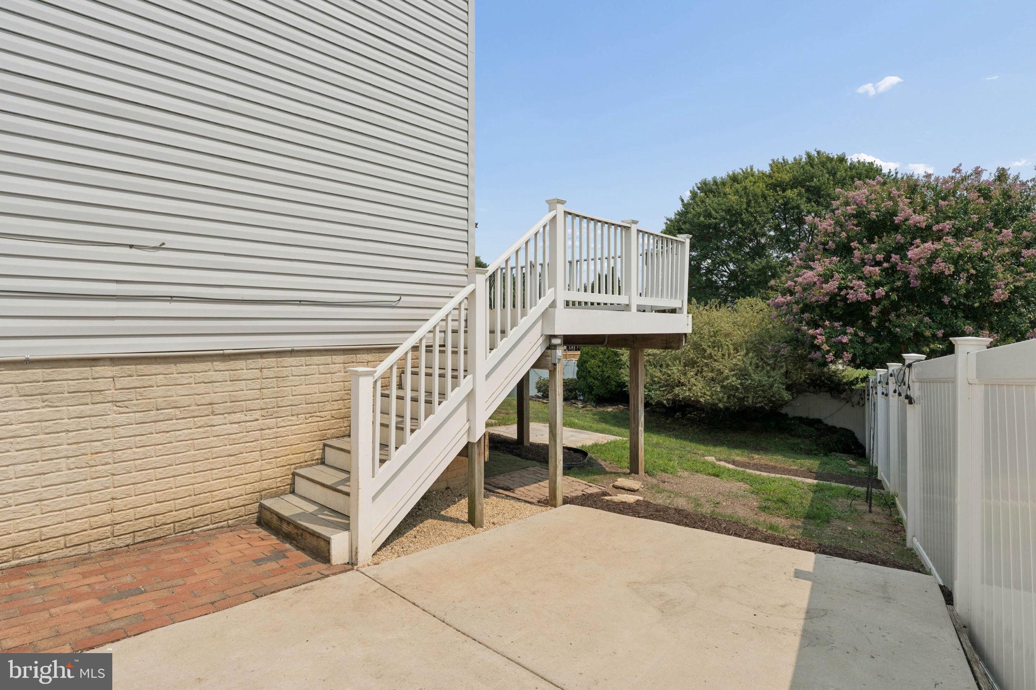 LUTHERVILLE - Residential