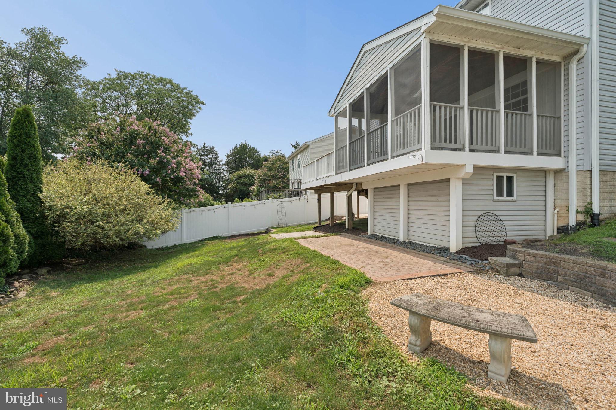LUTHERVILLE - Residential
