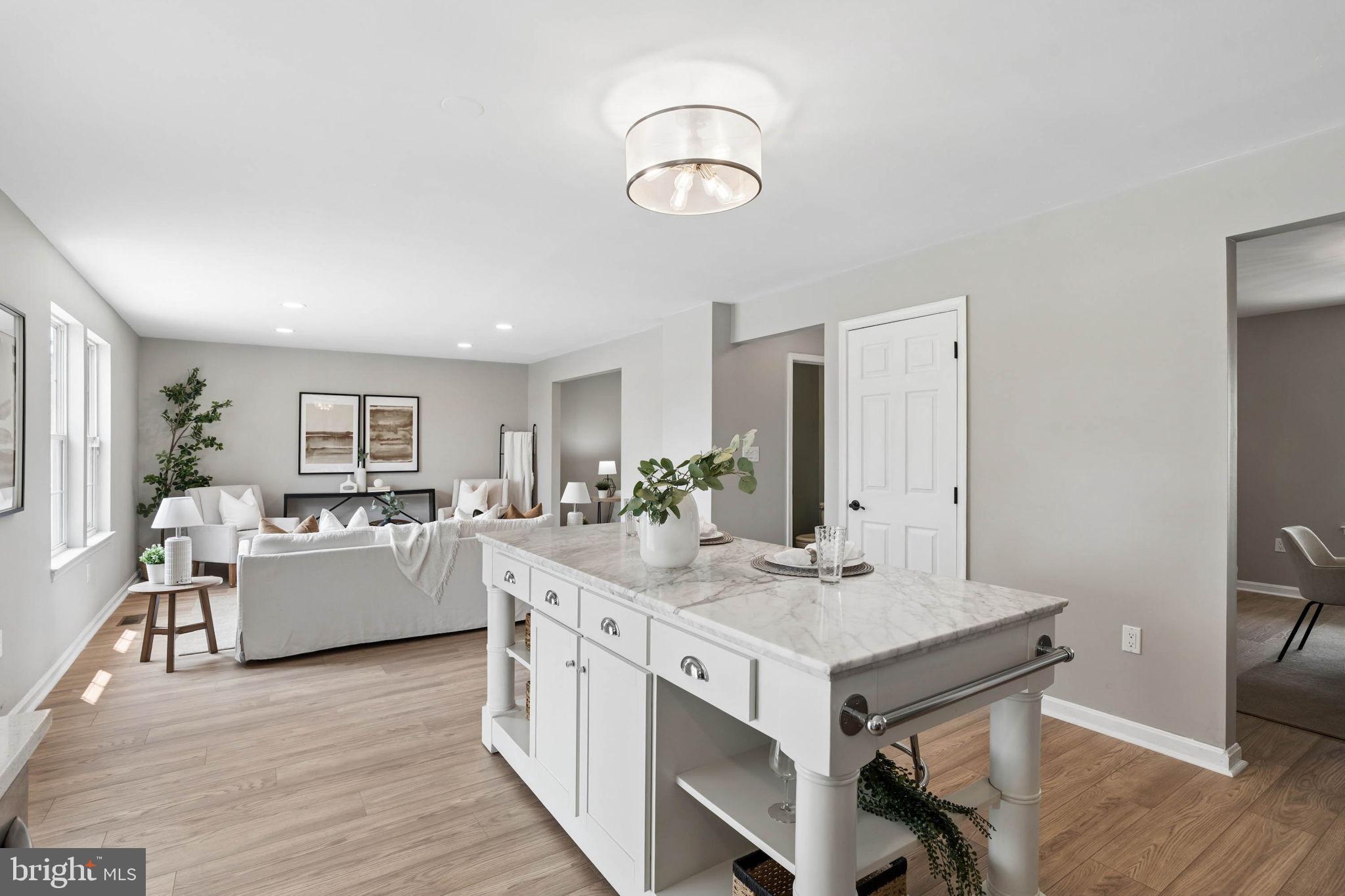 LUTHERVILLE - Residential