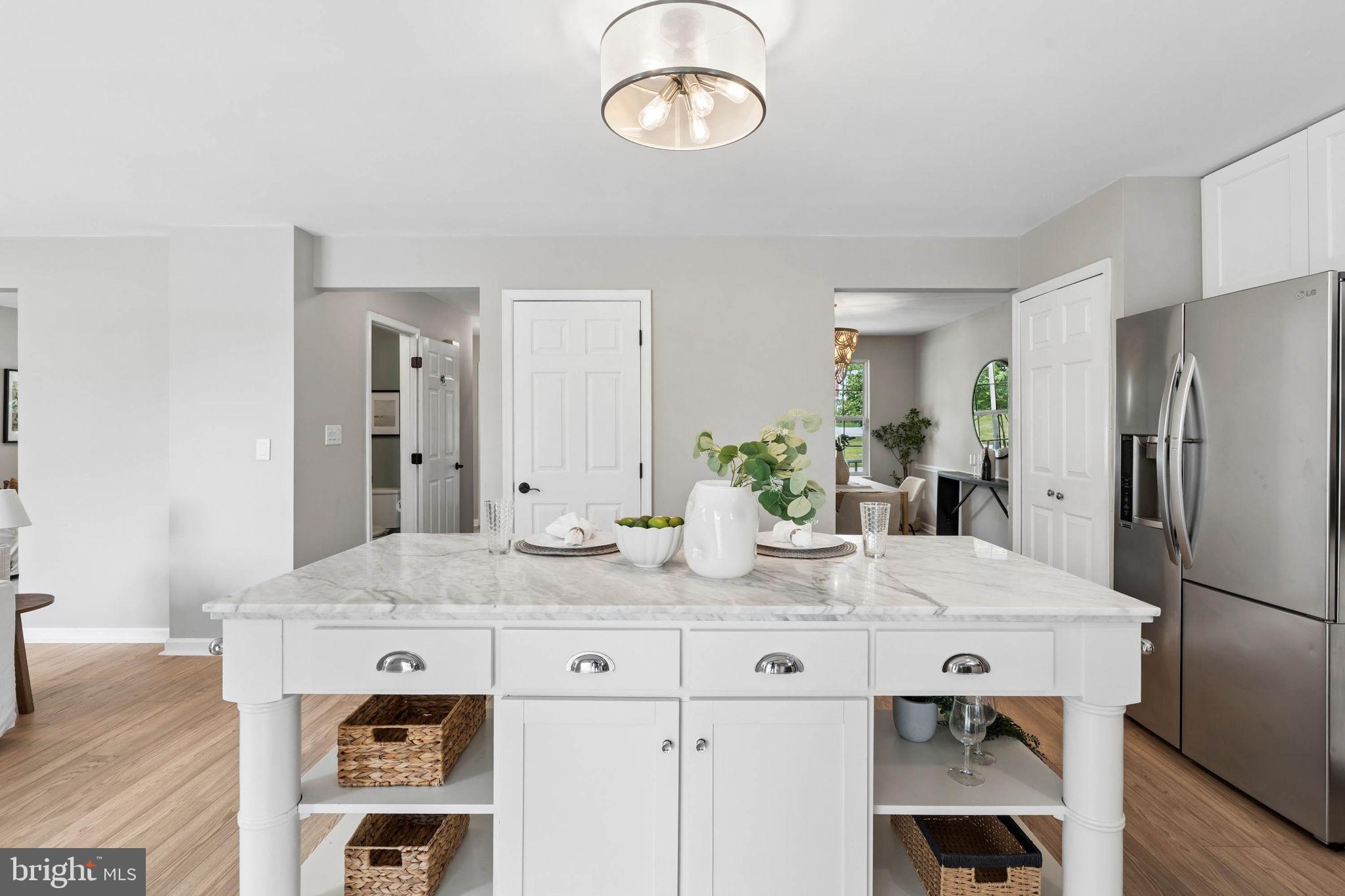 LUTHERVILLE - Residential
