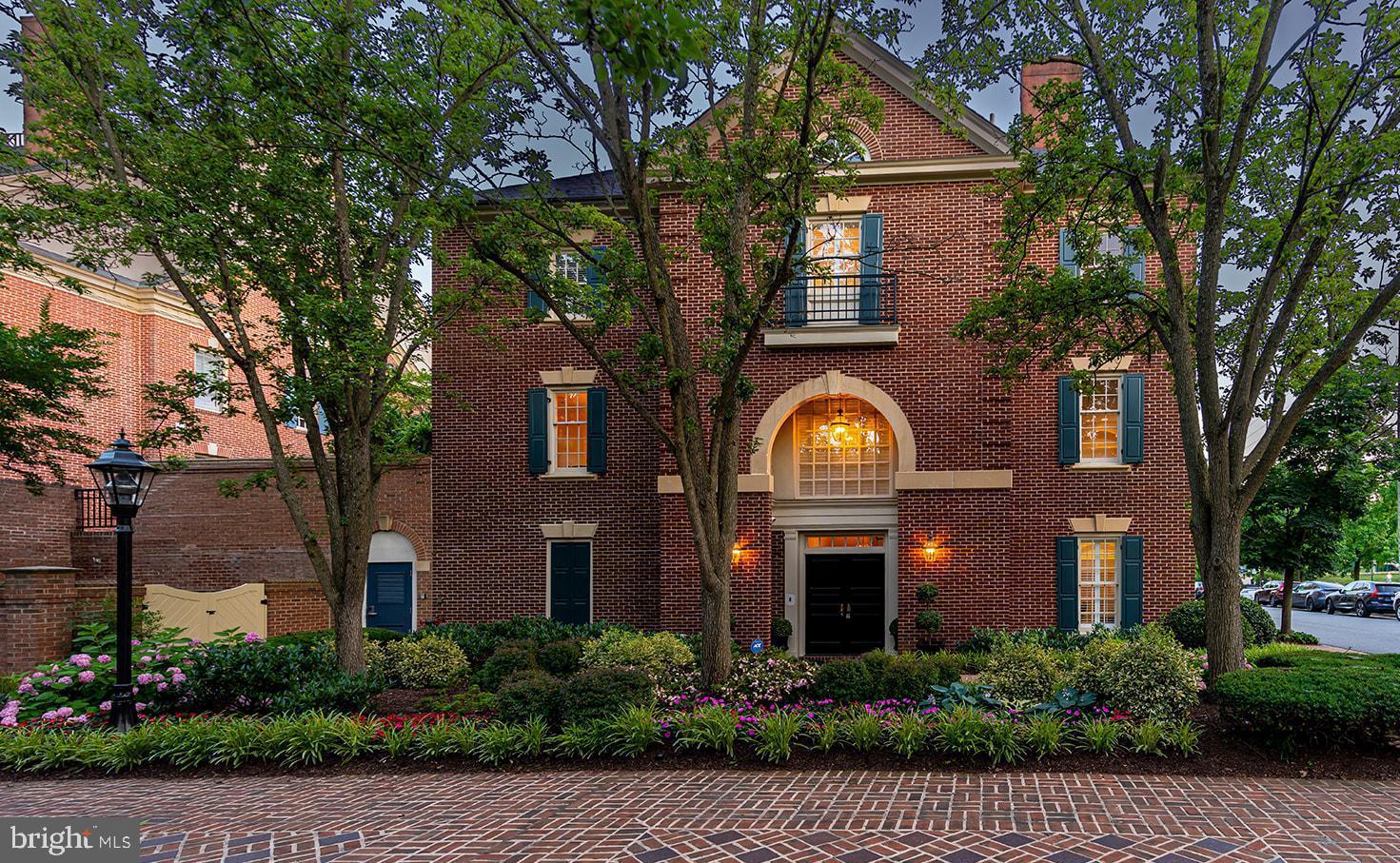 OLD TOWN - Residential