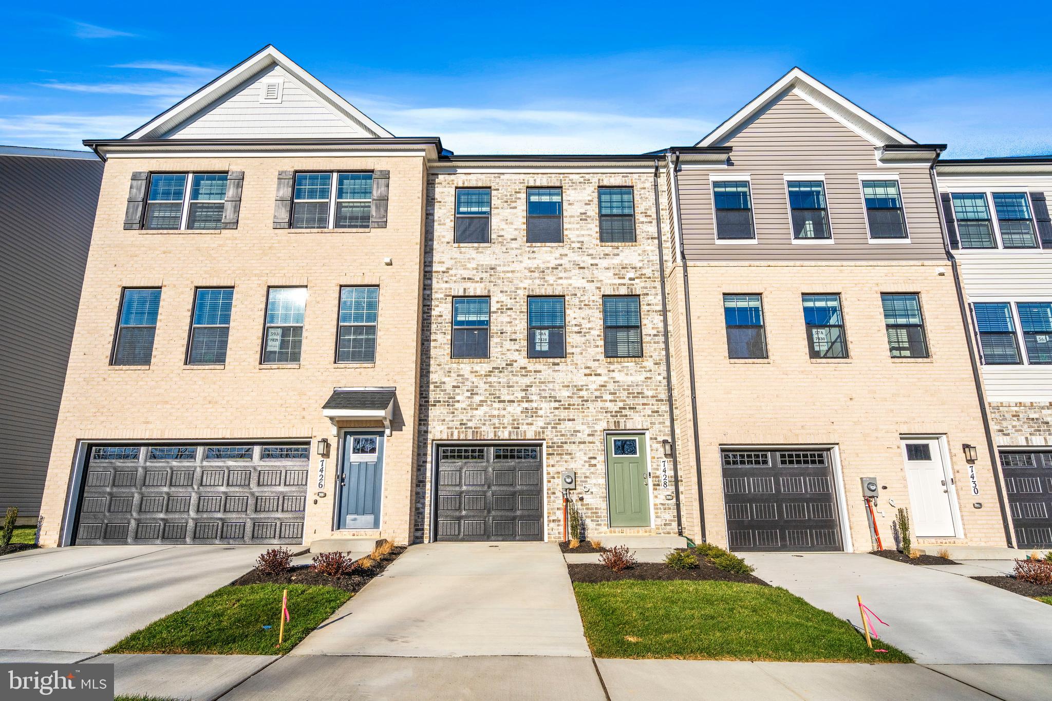 Excellent 3 level townhome in Calm Retreat community with 4 bedrooms,3.5 baths, & 1-car garage,2000 sq feet of living space! Kitchen and all bathrooms includes Quartz counters, White maple cabinetry & stainless steel appliances.Hardwood floors on entire main living level and lower level.Large master Bedroom with upgraged tile floors and  dual vanities,Quartz counters and large walk-in shower.Convenient laundry on bedroom level.Enjoy beautiful common area in the front, as well as a deck off the Kitchen. Show & Rent today.