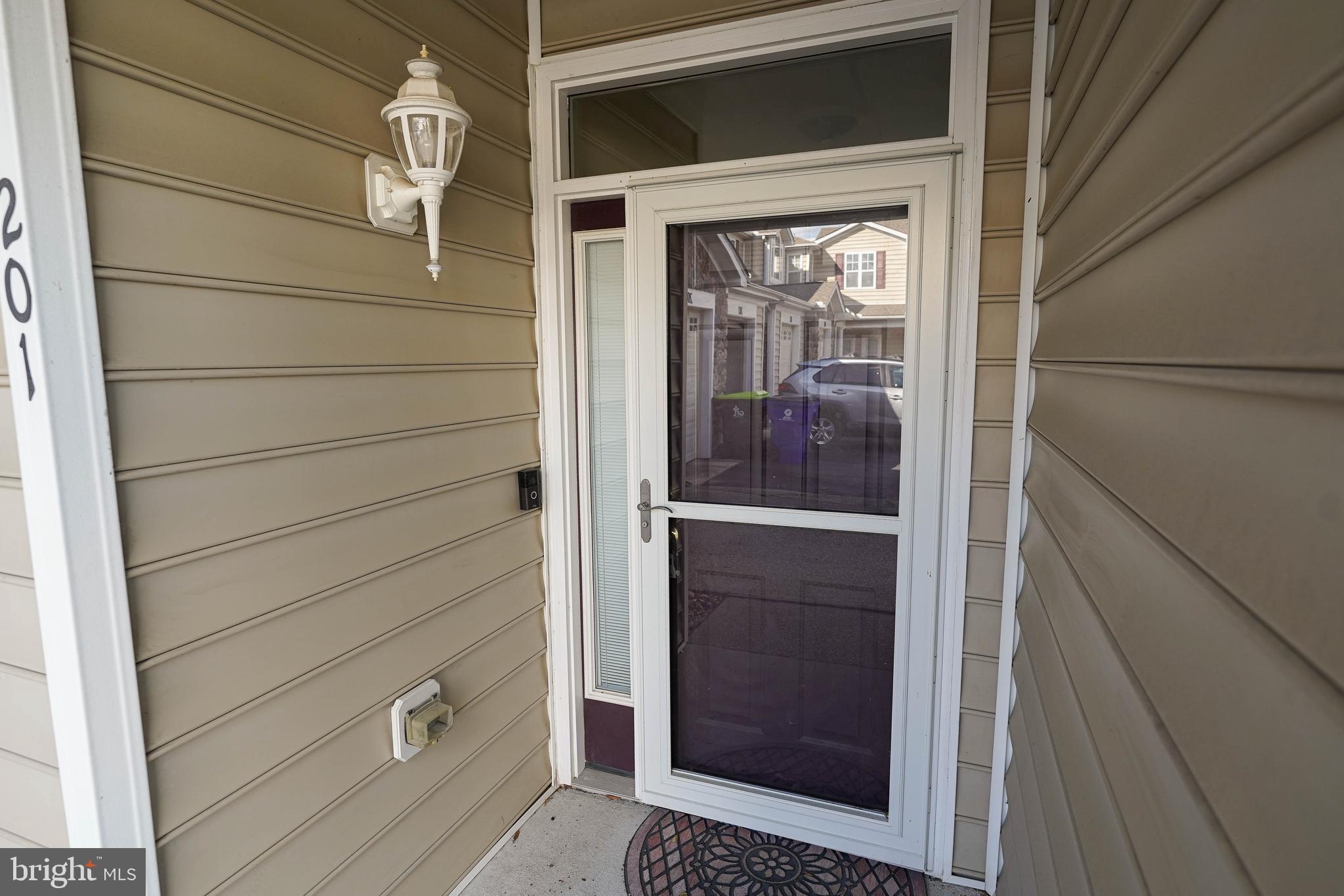 WOODS COVE - Residential Lease