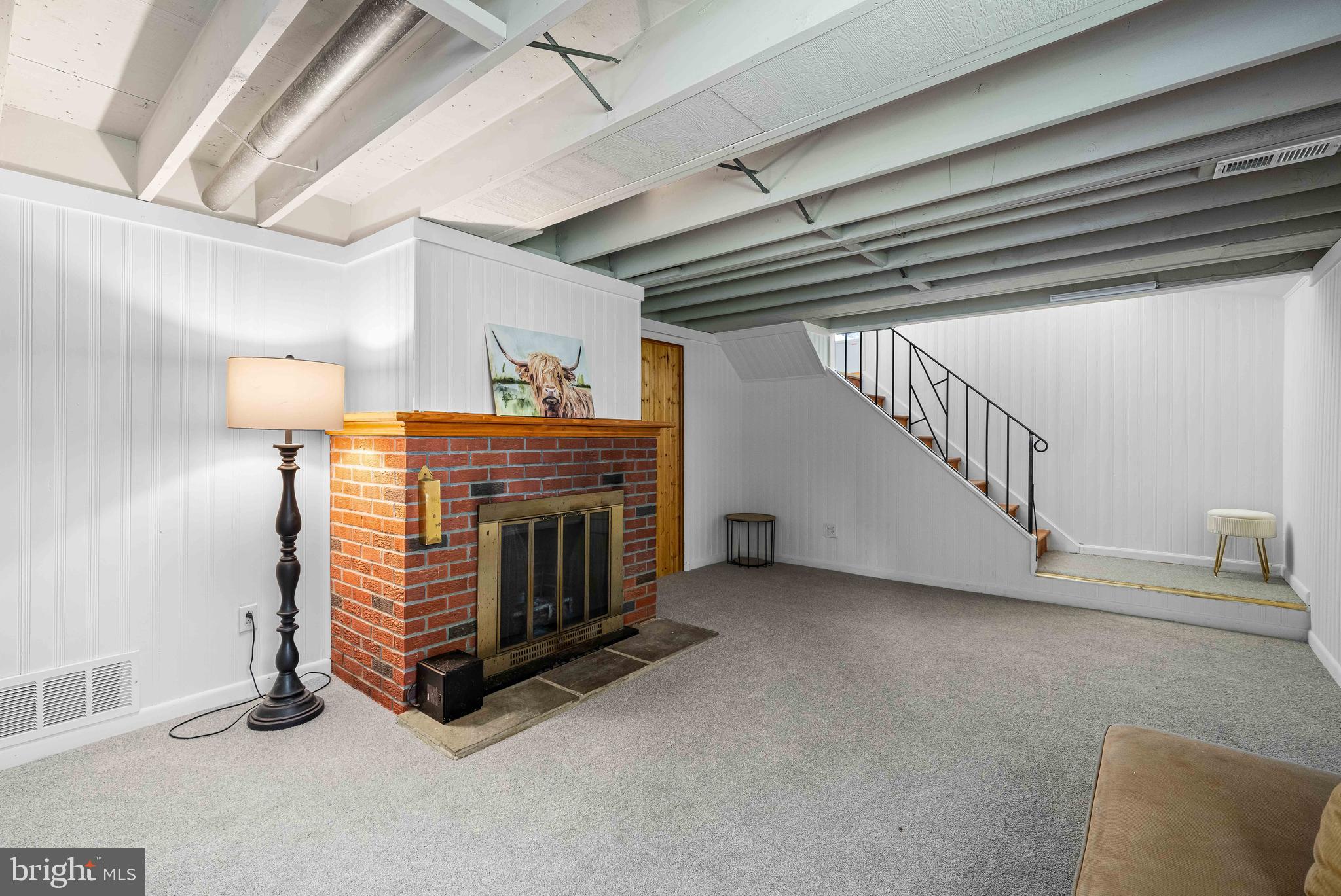 OLD MILL MANOR - Residential