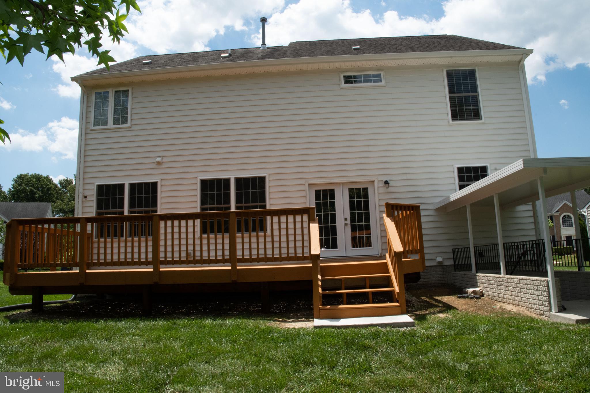 MARLBORO CROSSING - Residential