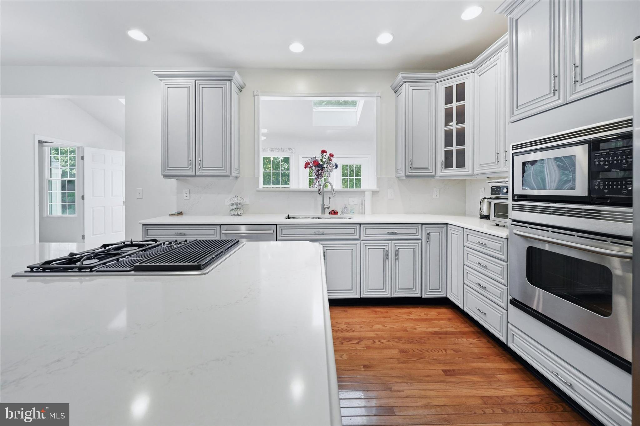RED LION CHASE - Residential