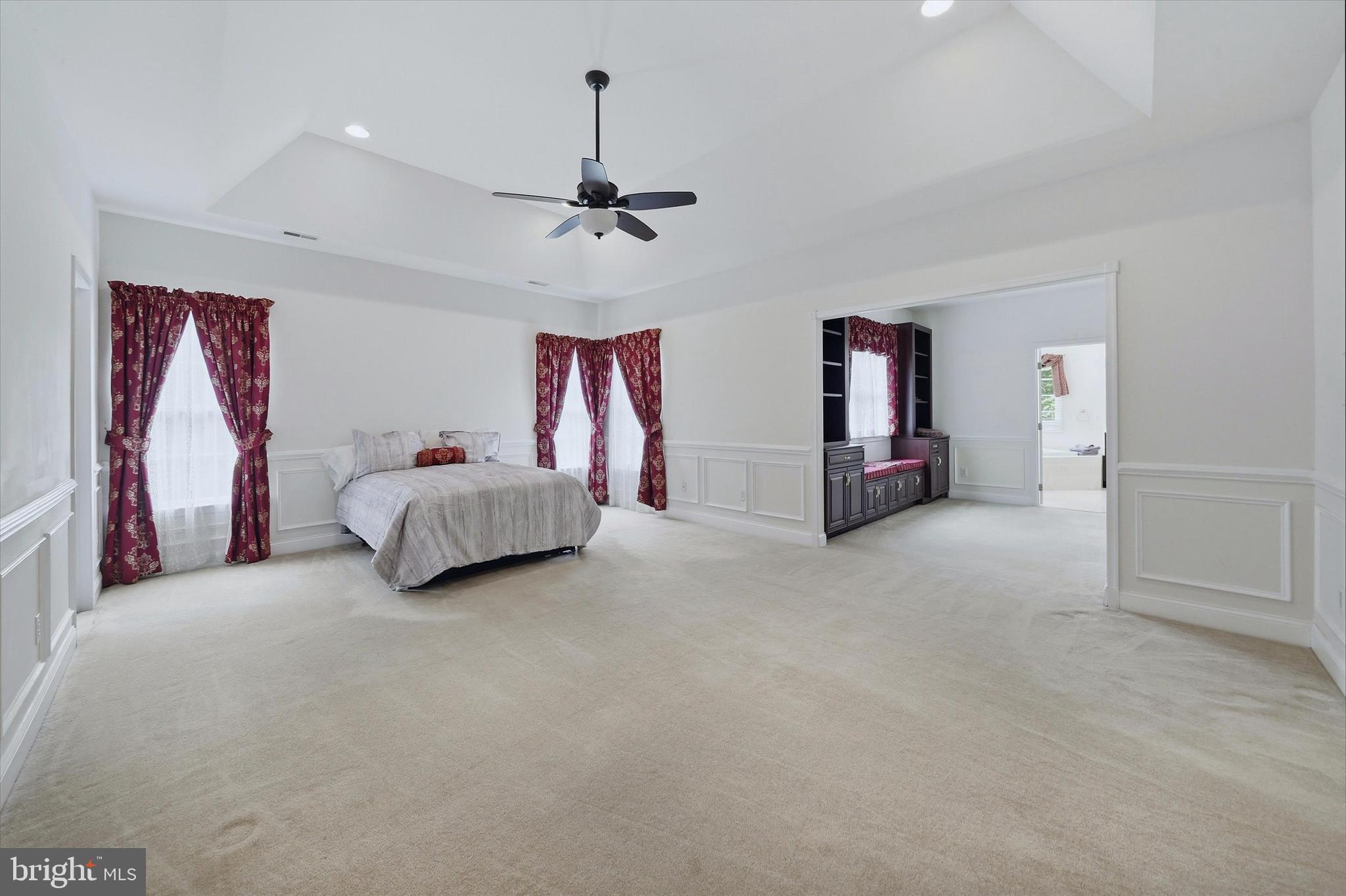 RED LION CHASE - Residential