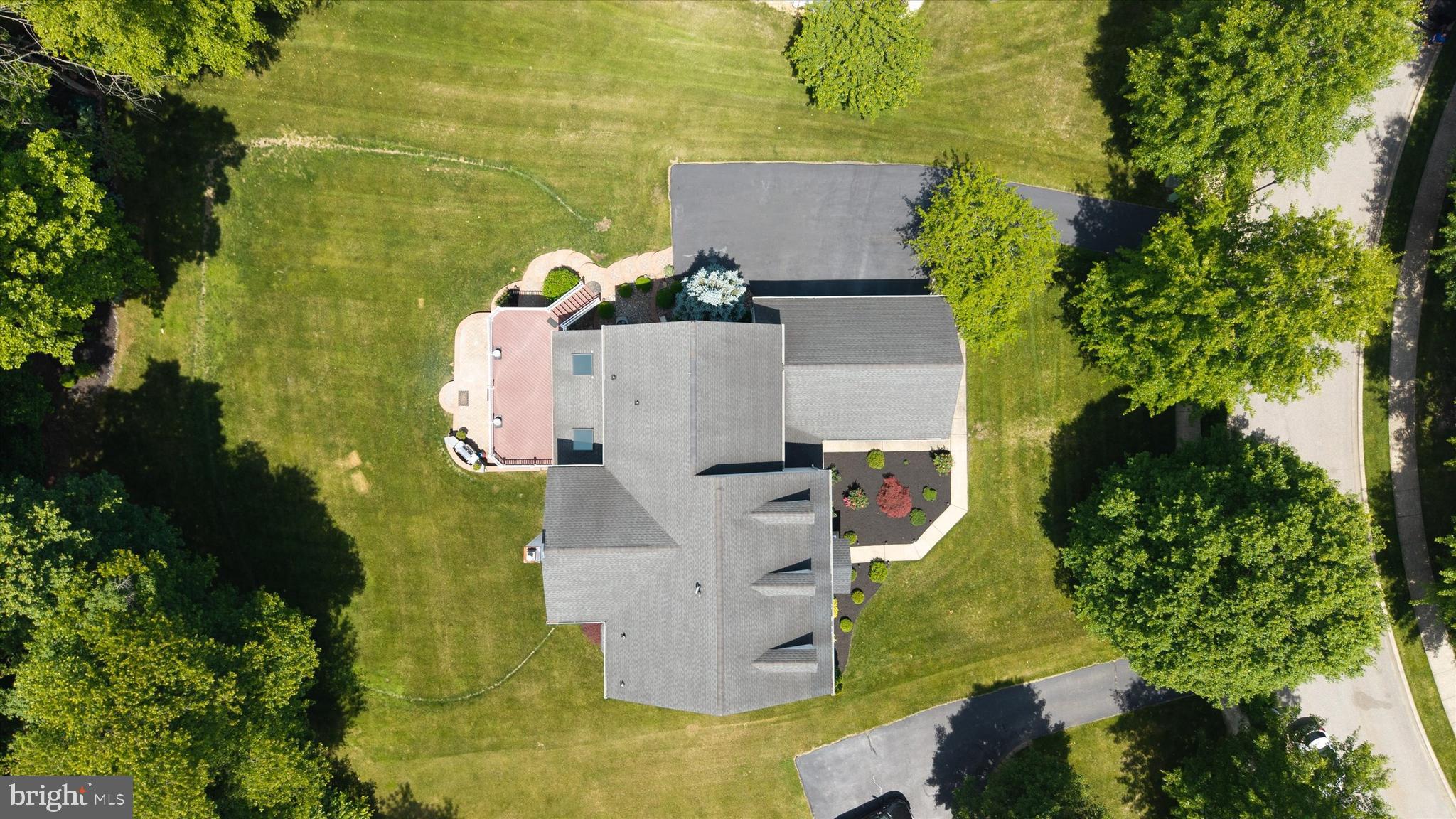 RED LION CHASE - Residential