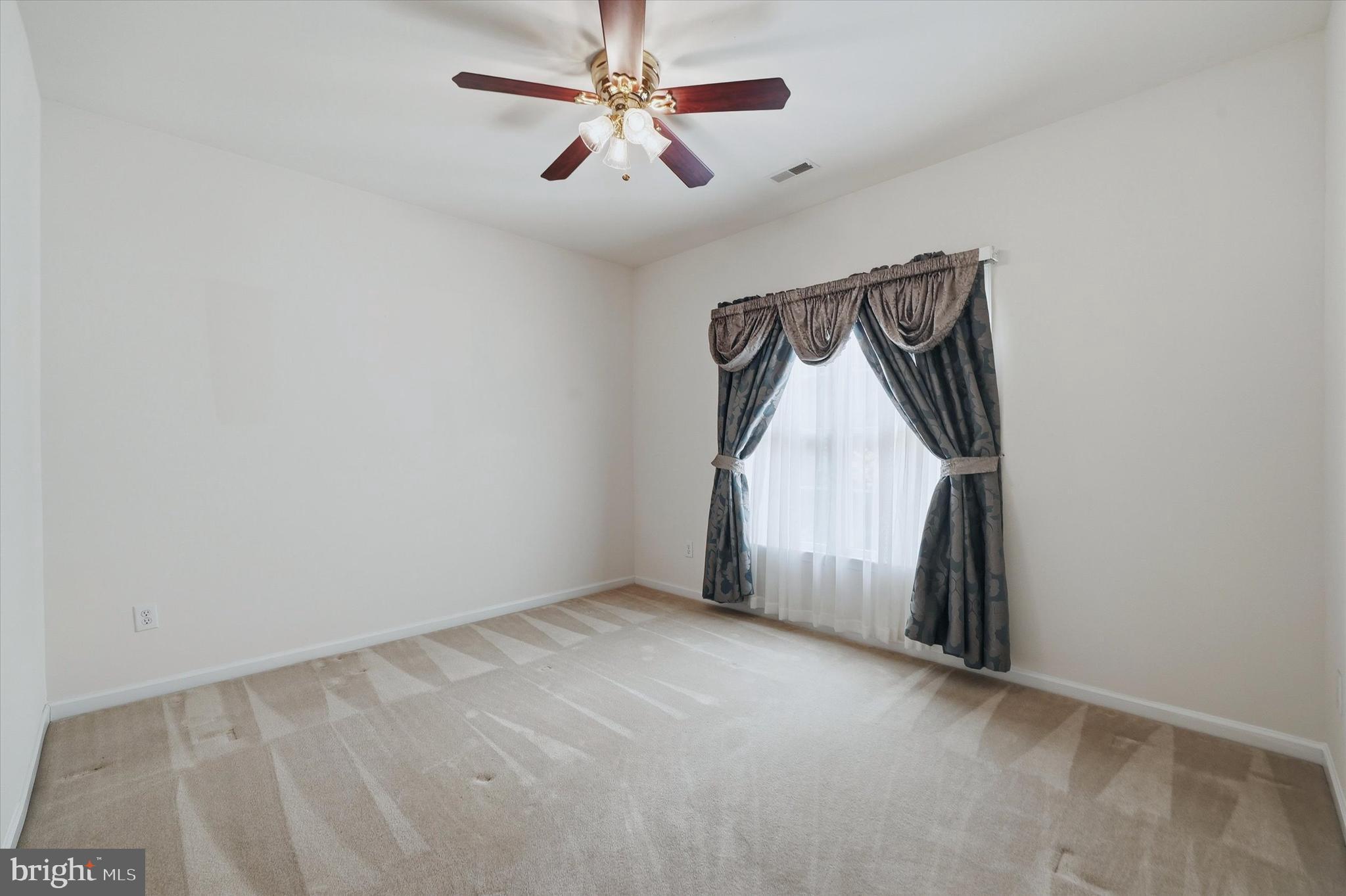 RED LION CHASE - Residential