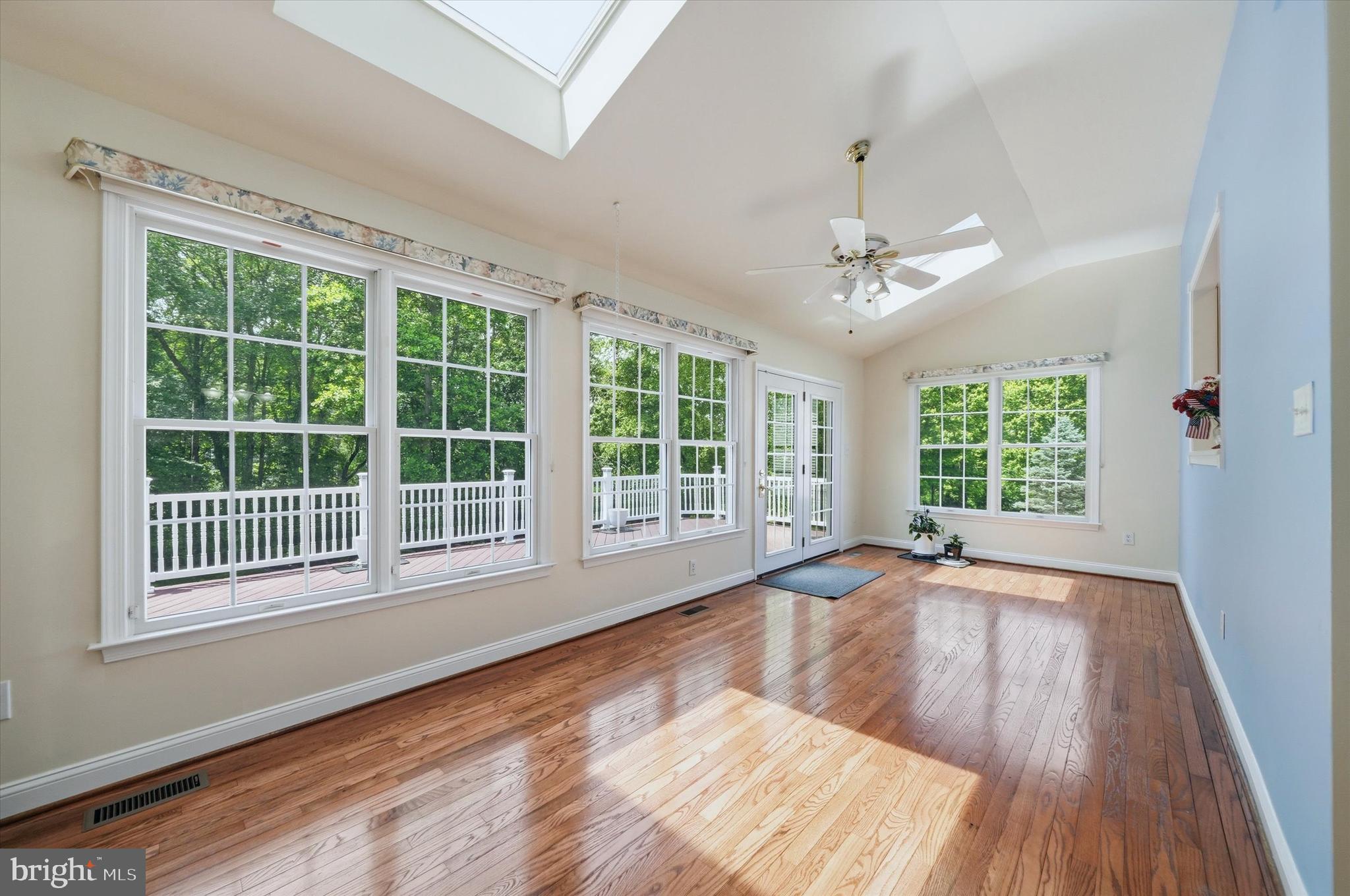 RED LION CHASE - Residential