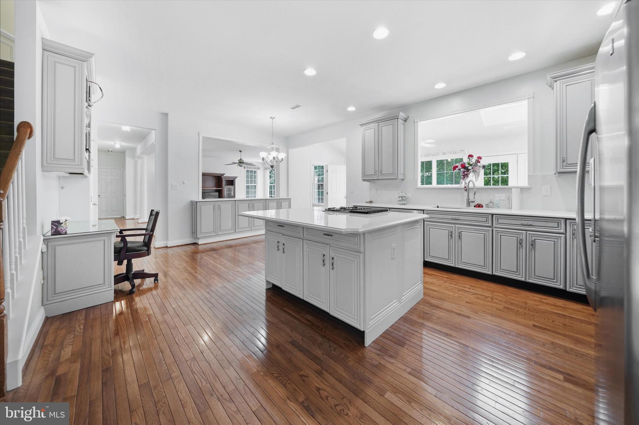 RED LION CHASE - Residential