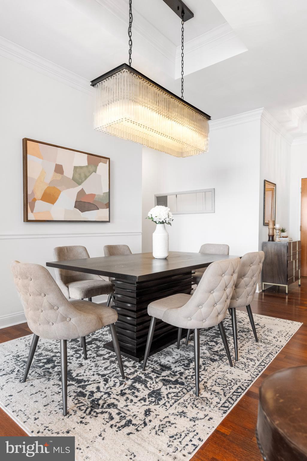 AVENUE OF THE ARTS - Residential