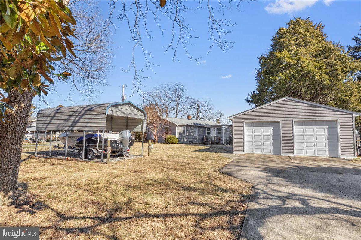 COBB ISLAND - Residential
