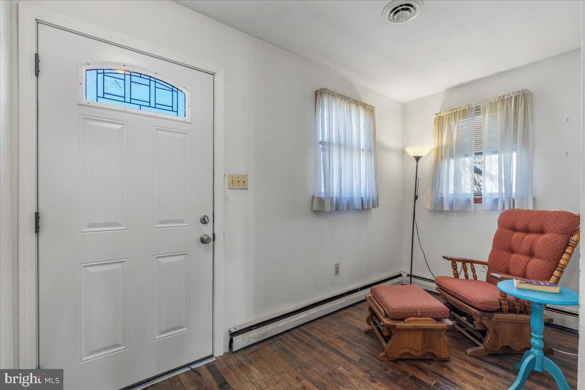 COBB ISLAND - Residential