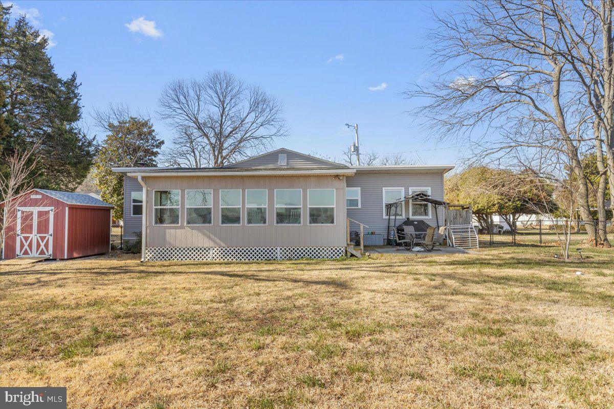 COBB ISLAND - Residential