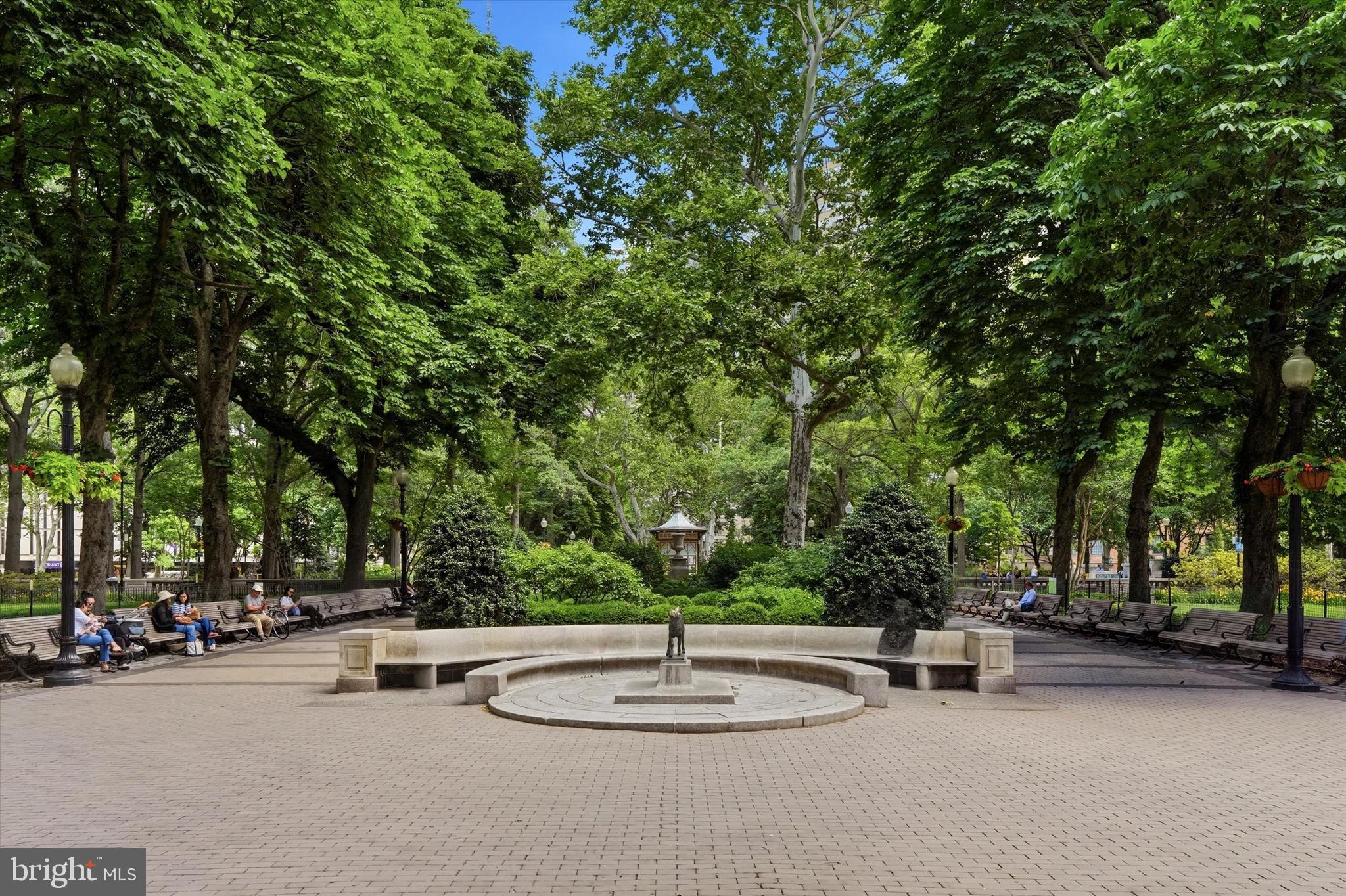 RITTENHOUSE SQUARE - Residential
