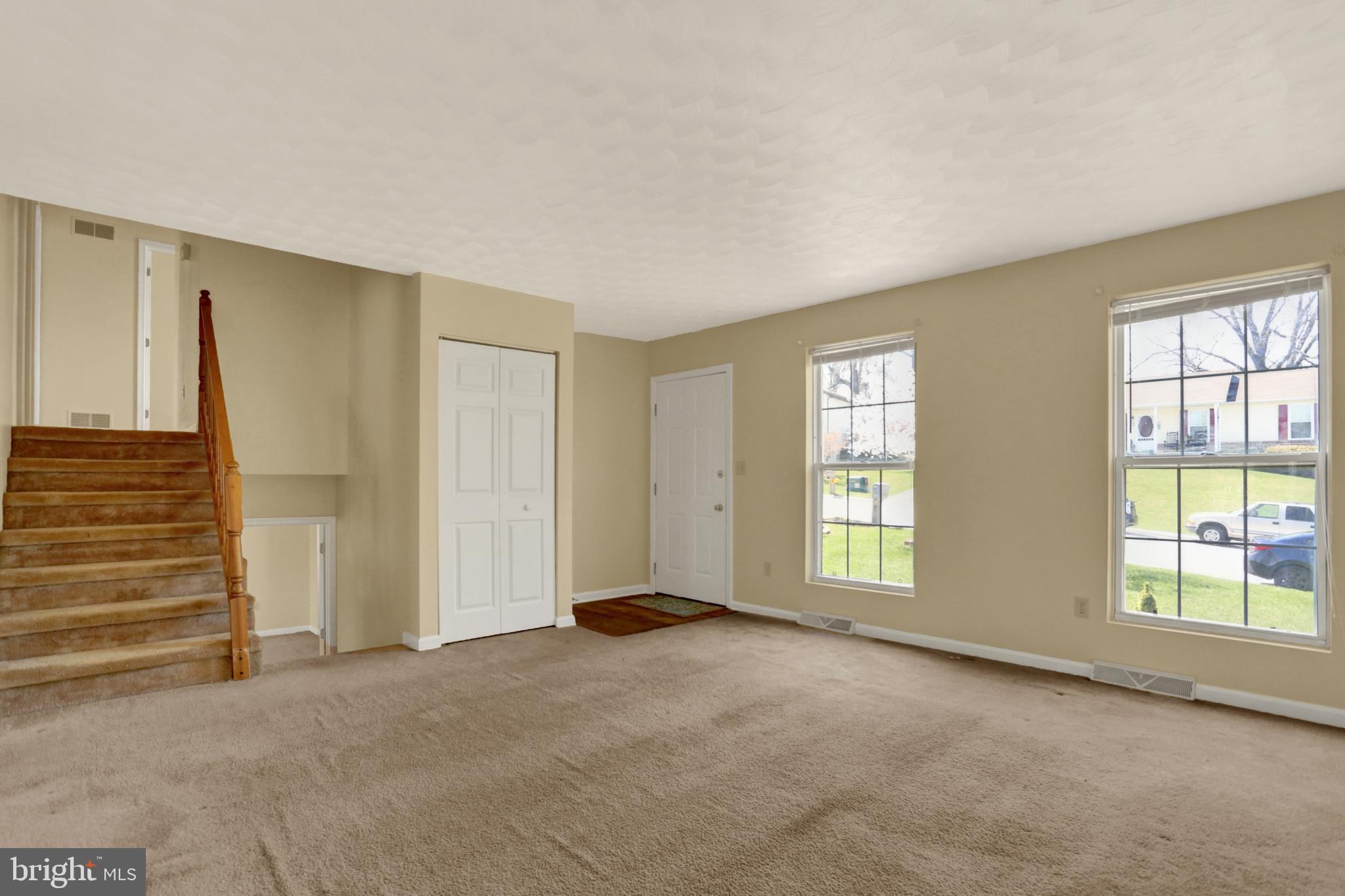 HALL ESTATES - Residential