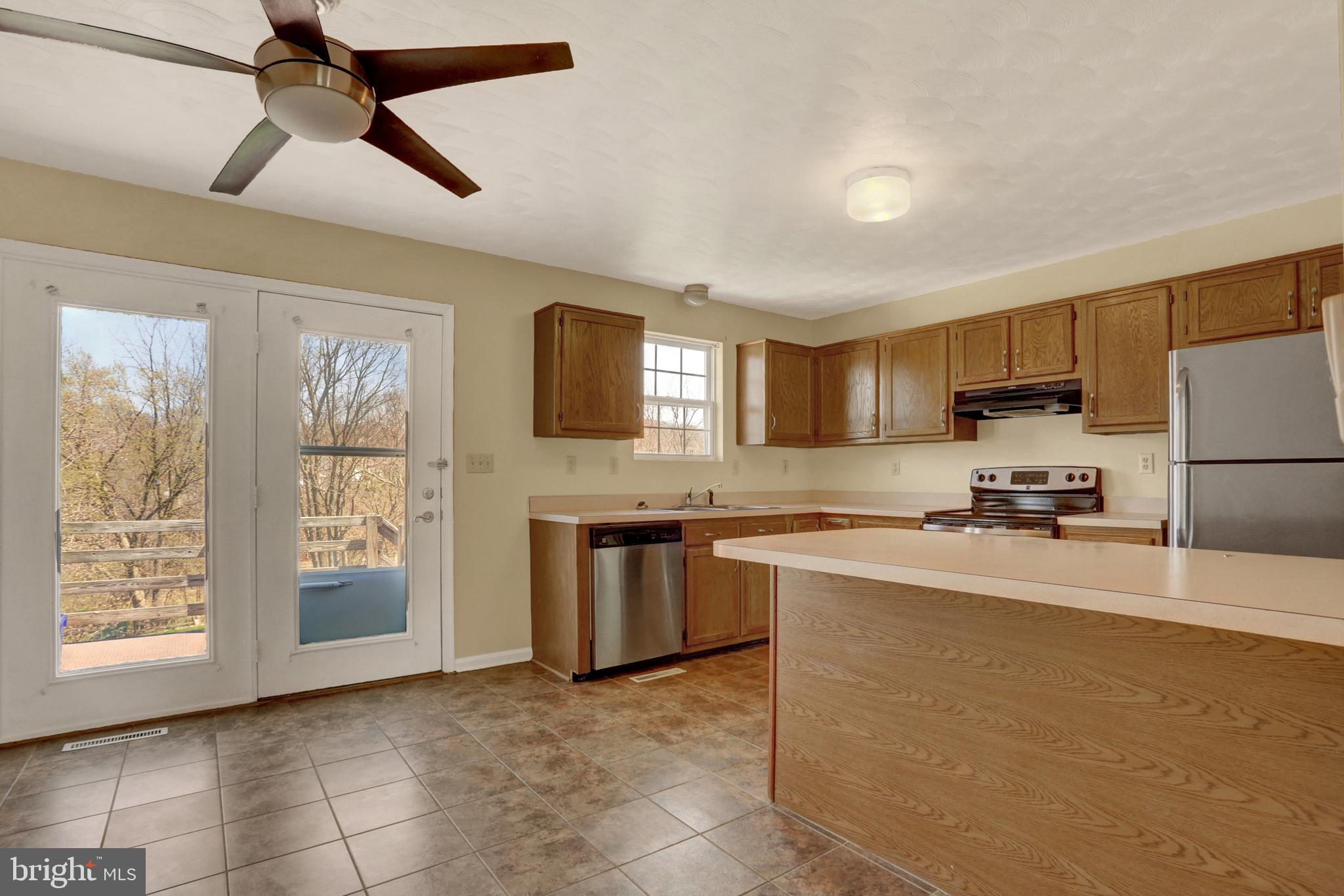HALL ESTATES - Residential