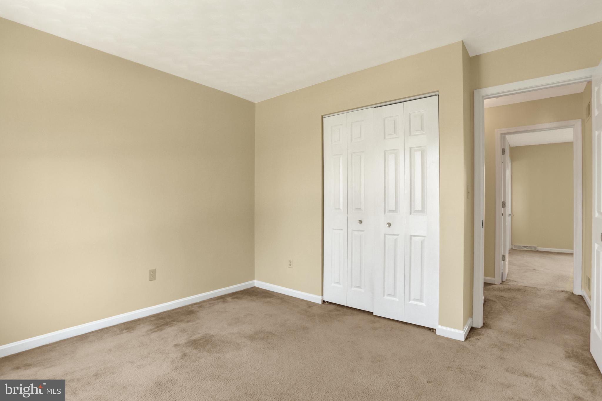 HALL ESTATES - Residential