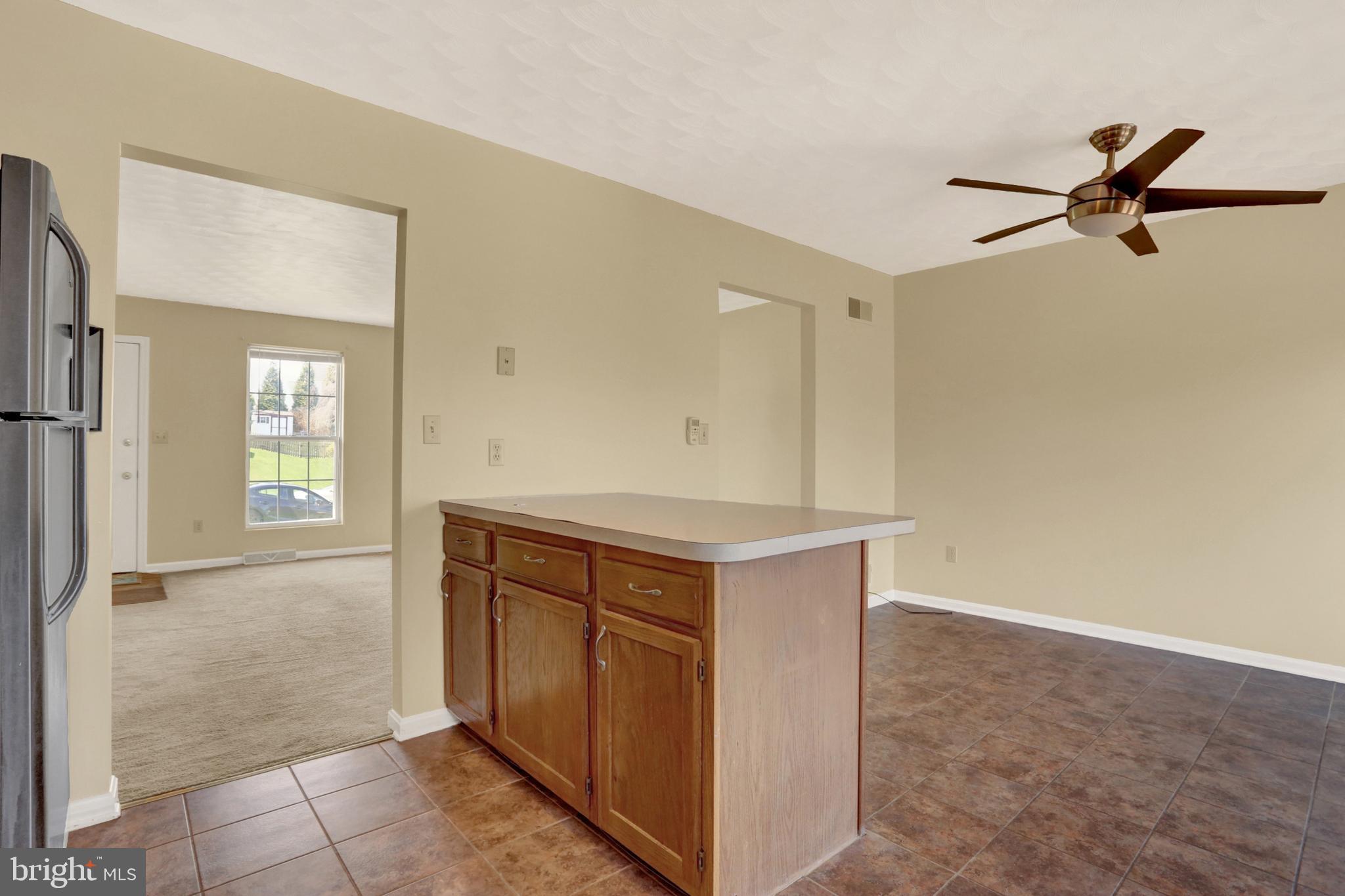 HALL ESTATES - Residential