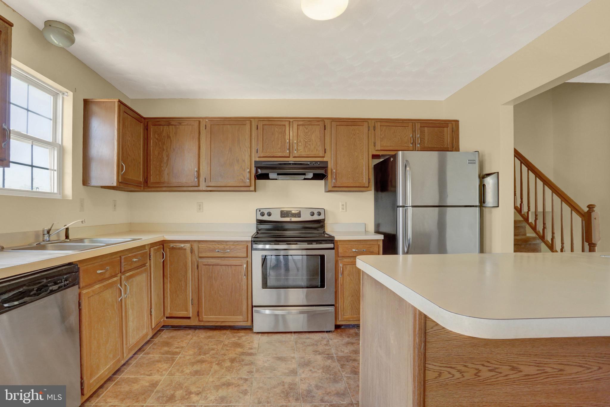 HALL ESTATES - Residential