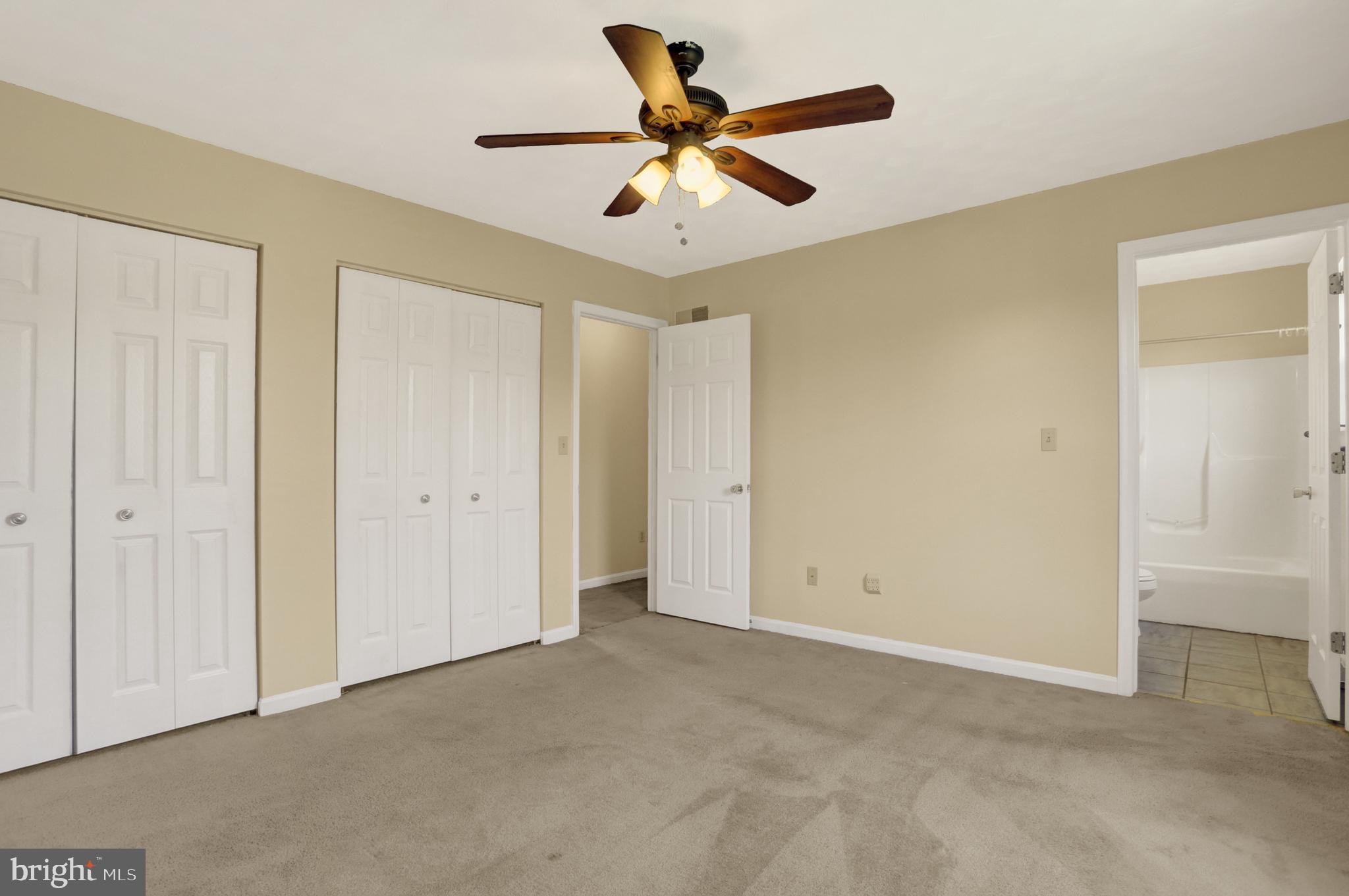 HALL ESTATES - Residential